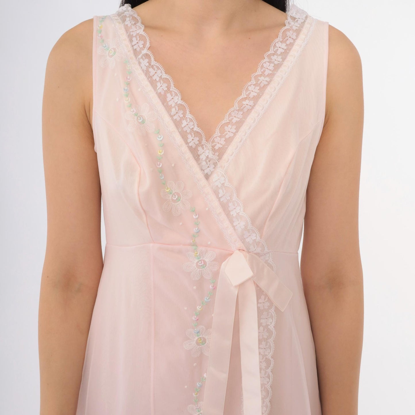 60s Shadowline Baby Pink Nylon Nightgown Floral Embroidered Empire Waist Small