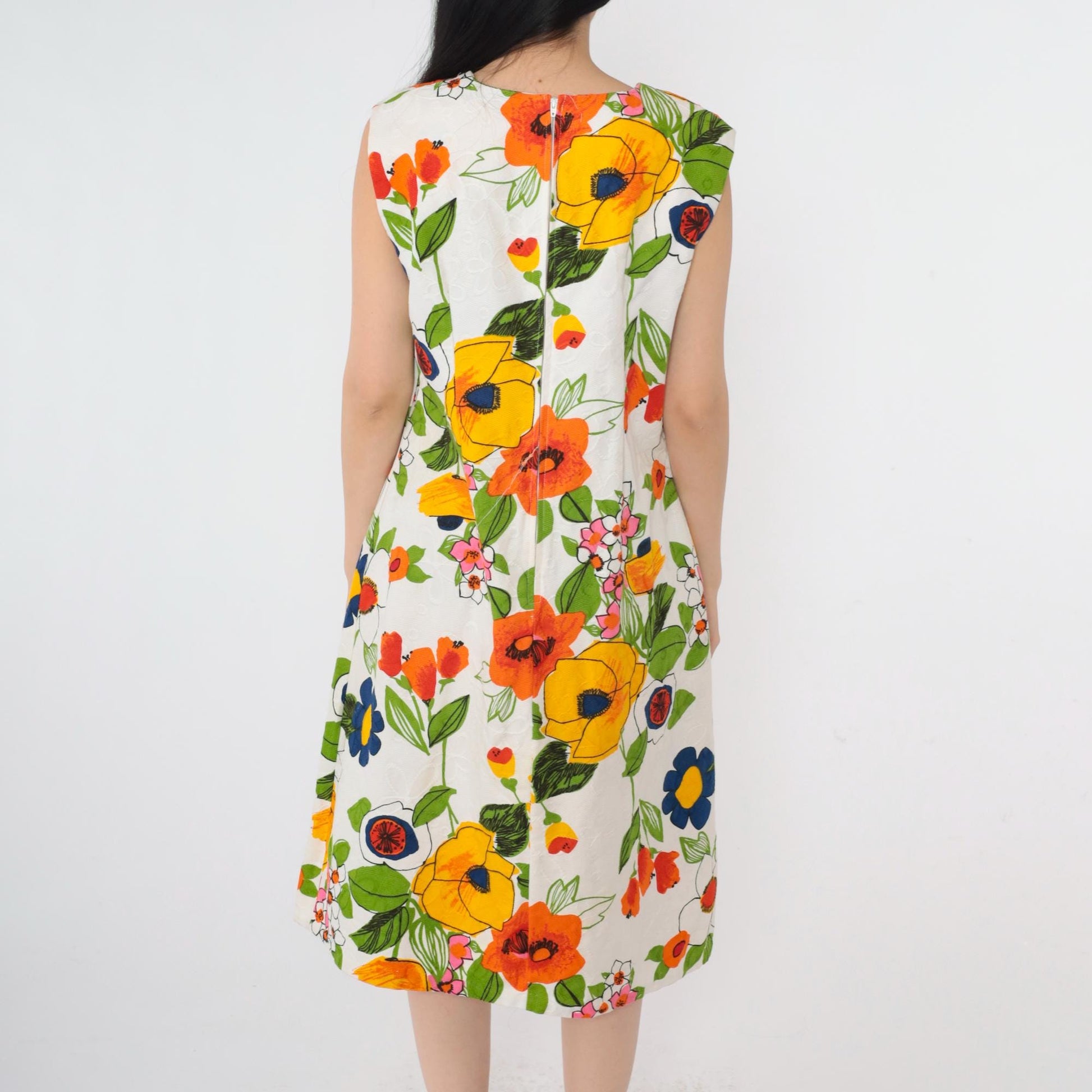 1960s Mod Floral A-Line Dress White Yellow Orange Green Sleeveless Large