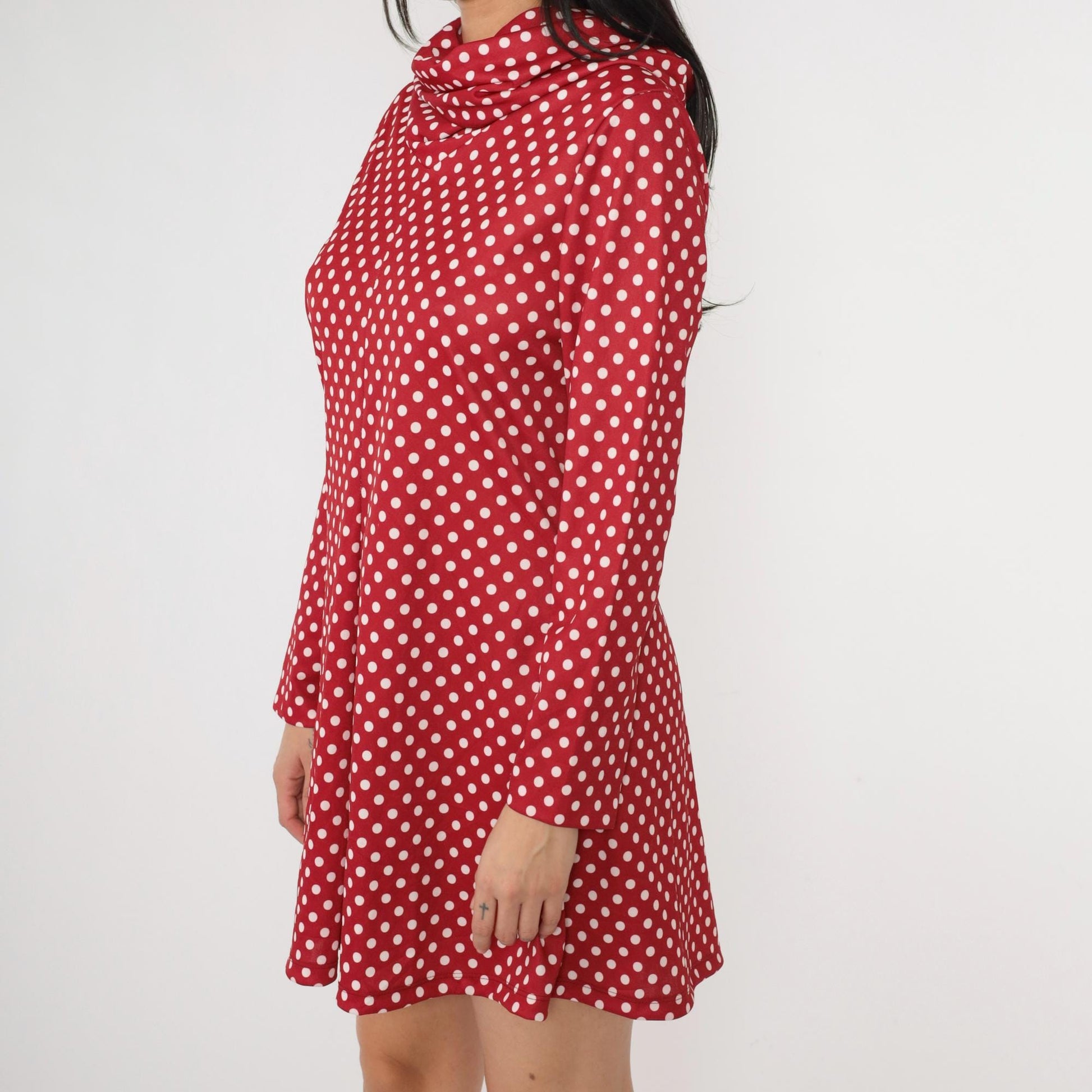 70s Red Polka Dot Mock Neck Mini Dress Long Sleeve A-Line Shift Medium Large