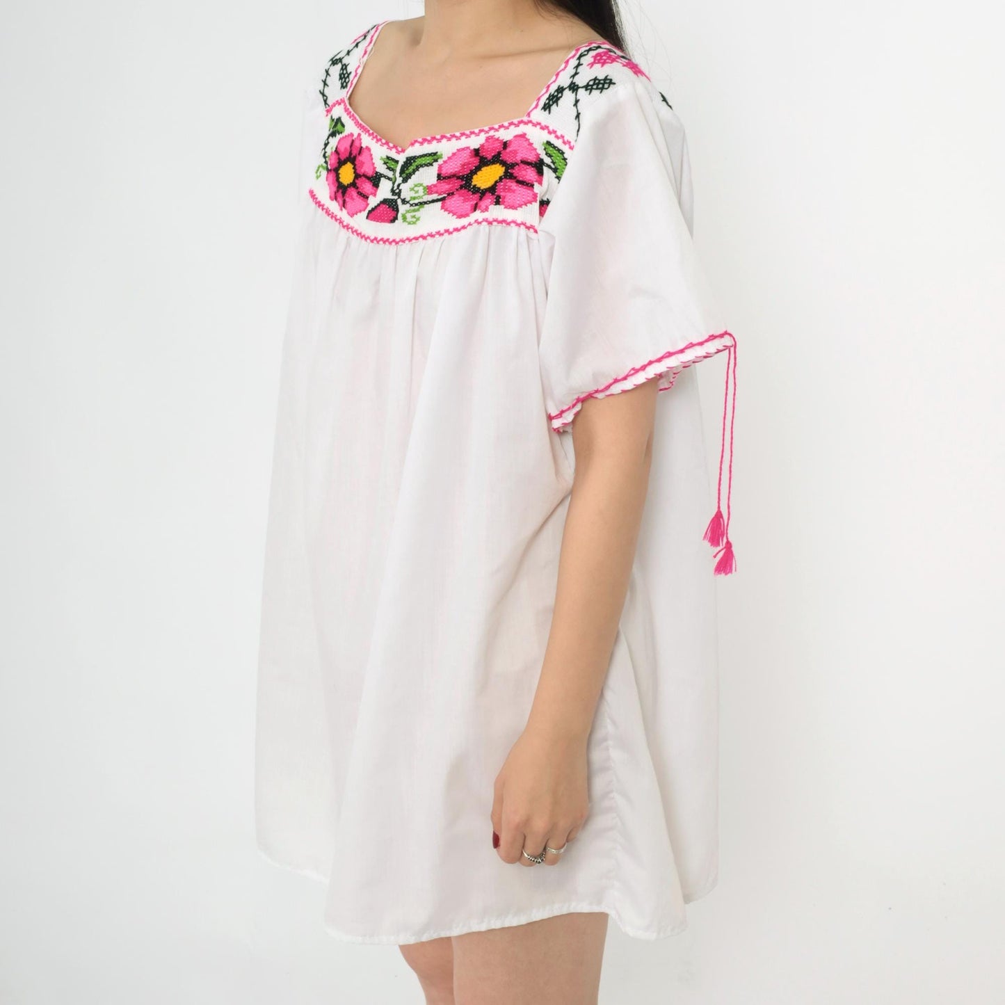 90s Mexican White Floral Embroidered Mini Dress Short Sleeve Large L