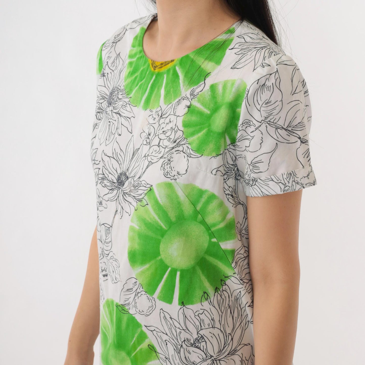 90s White Floral Mini Dress Green Black Graphic Short Sleeve Shift Small S