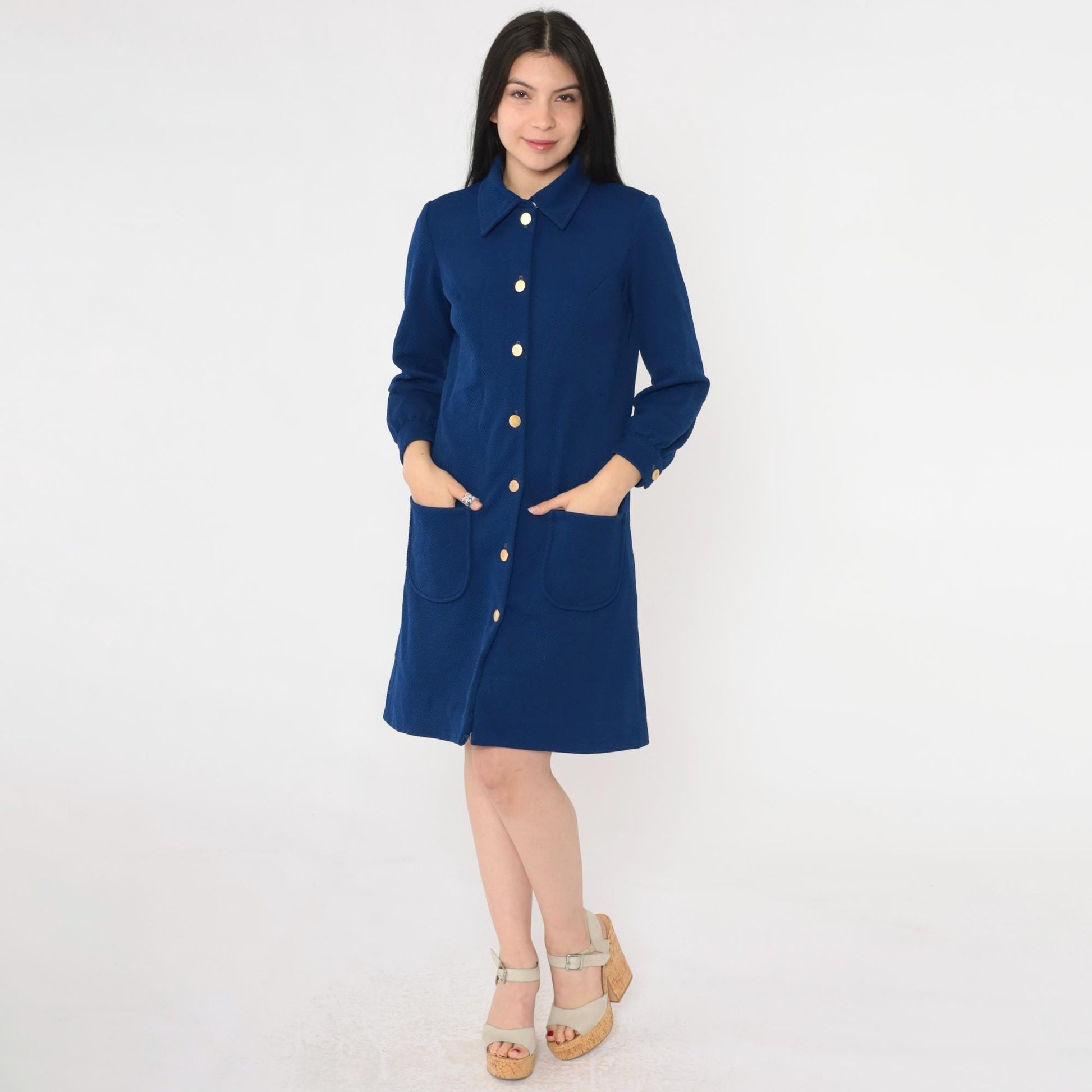 70s Mod Navy Mini Shift Dress Pointed Collar Long Sleeve Button Up Small Medium
