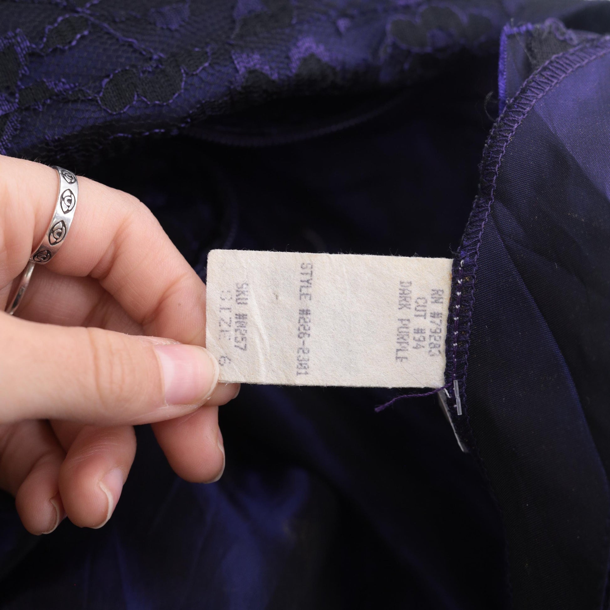 80s Purple Taffeta Lace Sheath Dress Puff Sleeve Boat Neck Knee Length Extra Small