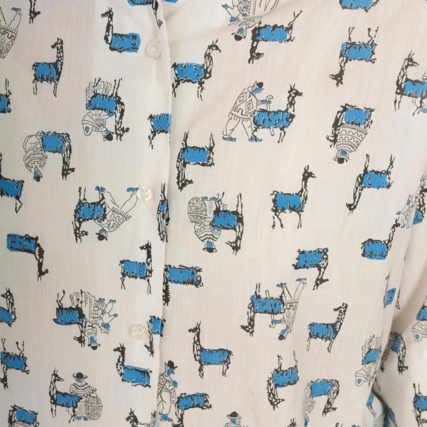 60s Majestic Llama Print Button Up Shirt White Blue South American Motif Medium