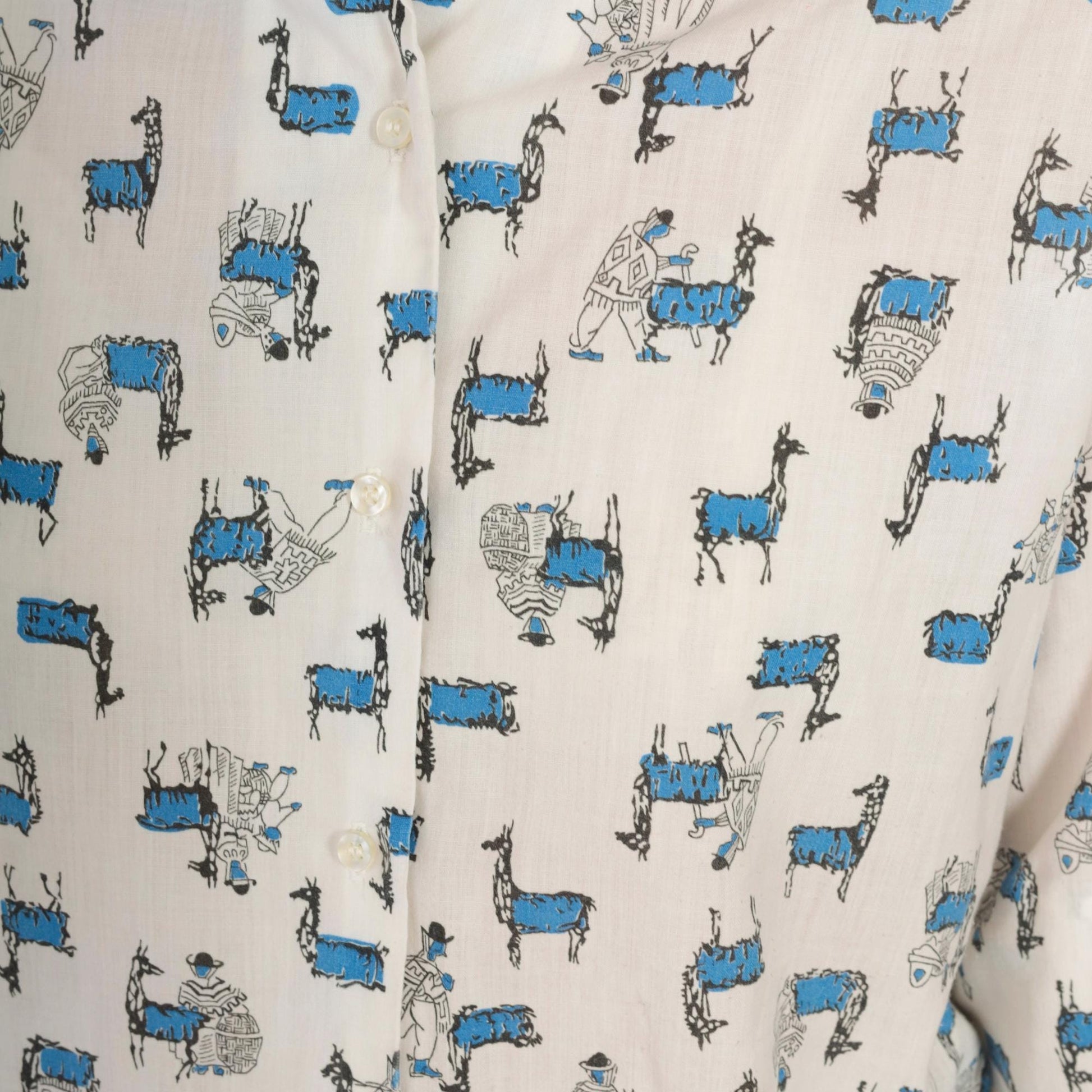 60s Majestic Llama Print Button Up Shirt White Blue South American Motif Medium