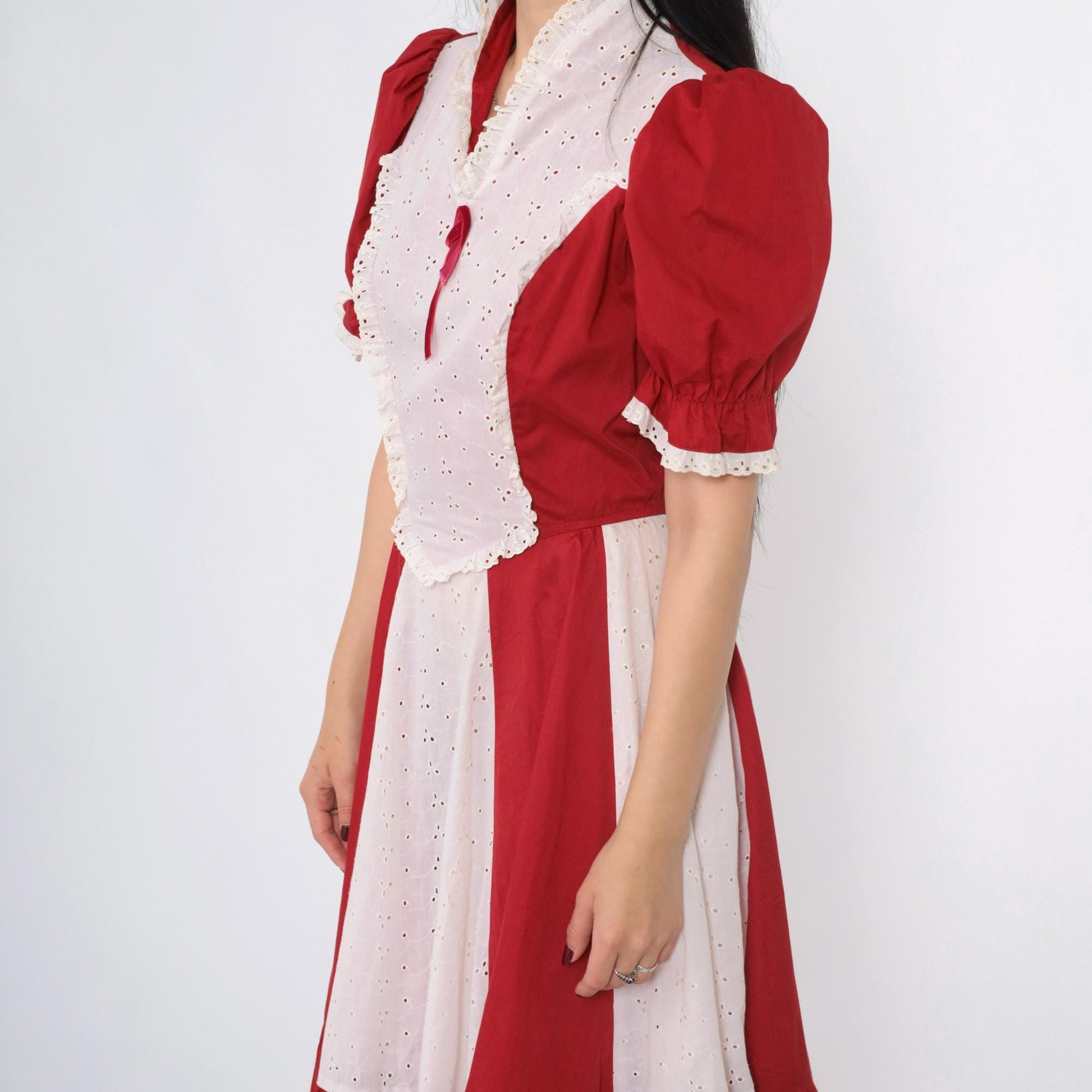 70s Burgundy Eyelet Lace Prairie Dress Puff Sleeve Midi High Waist Small