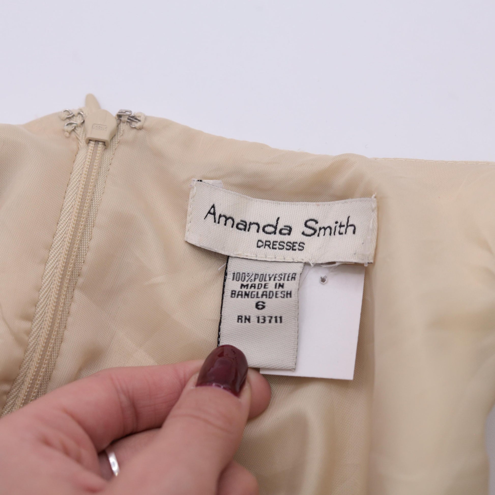 00s Amanda Smith Beige Mini Dress Satin Bow Empire Waist Scoop Neck Small