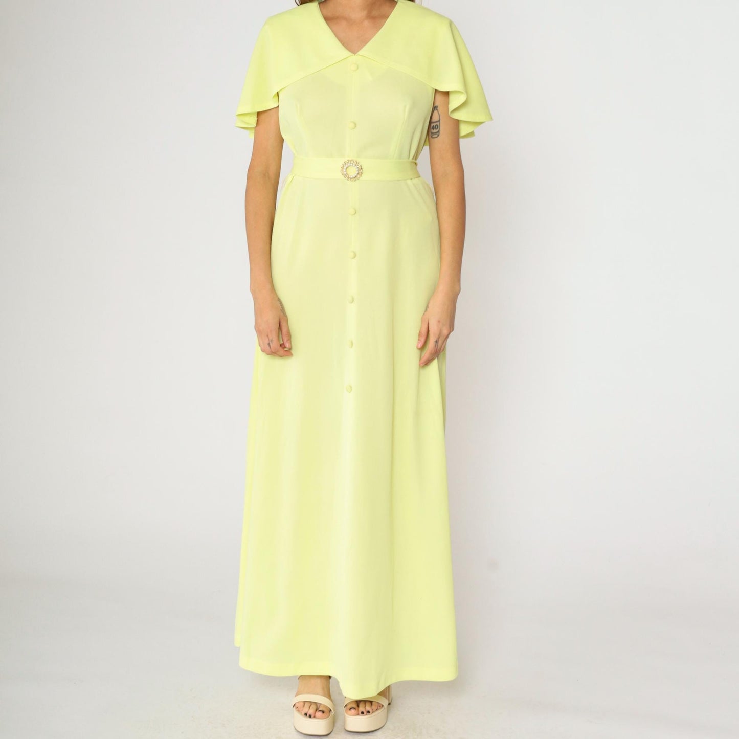 70s Yellow Maxi Dress Capelet Ruffle V-Neck Belted Pearl Buckle Large L