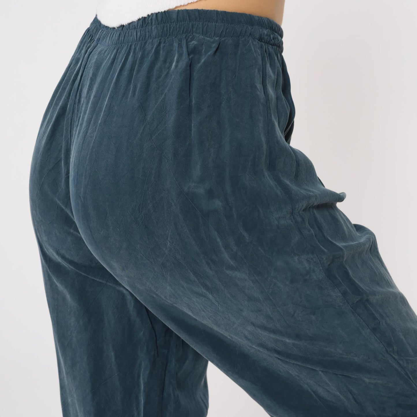 90s Nina Piccalino Blue Rayon High-Waist Tapered Trousers Medium 8