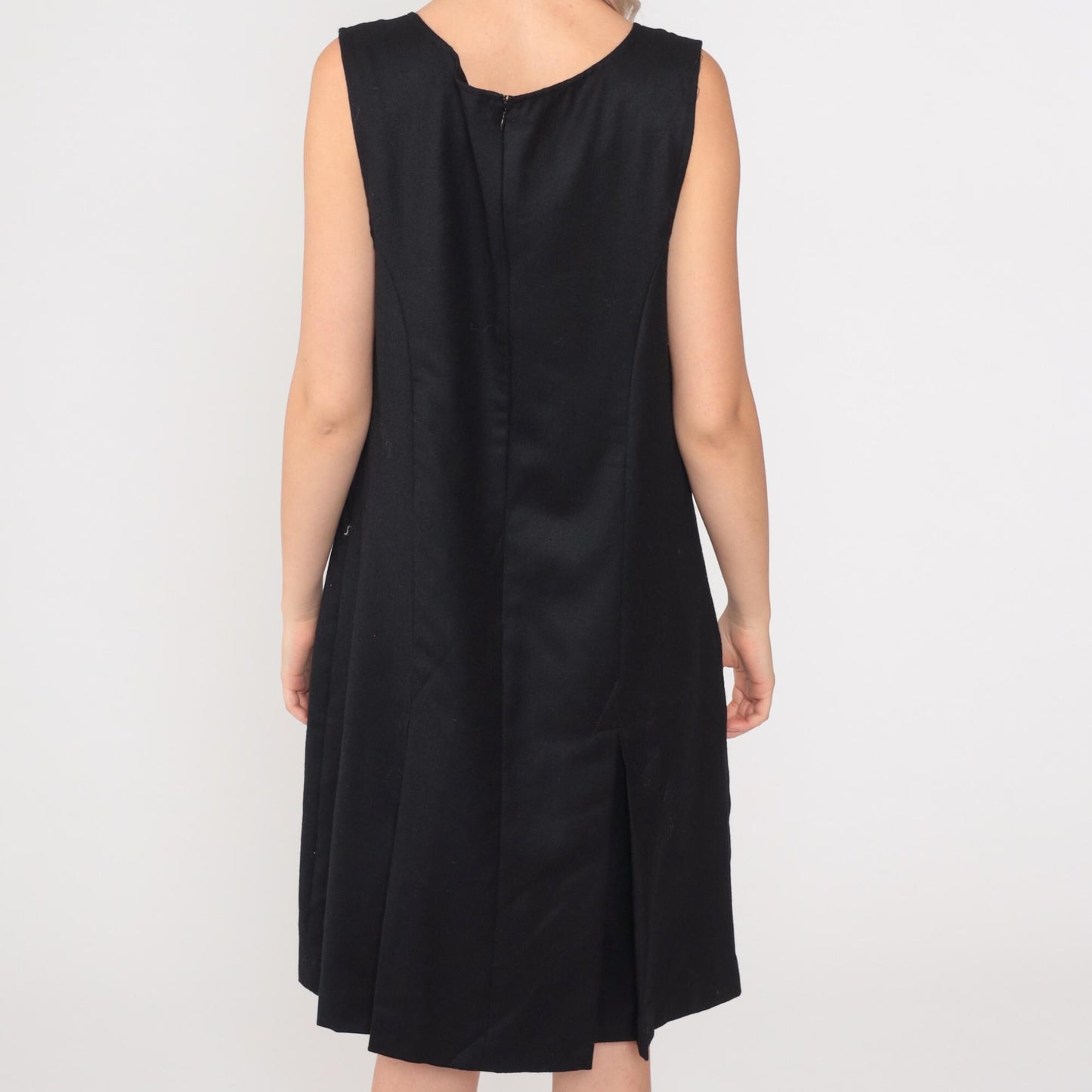 90s Rafaella Black Wool Shift Dress Pleated Scoop Neck Sleeveless Mini Large
