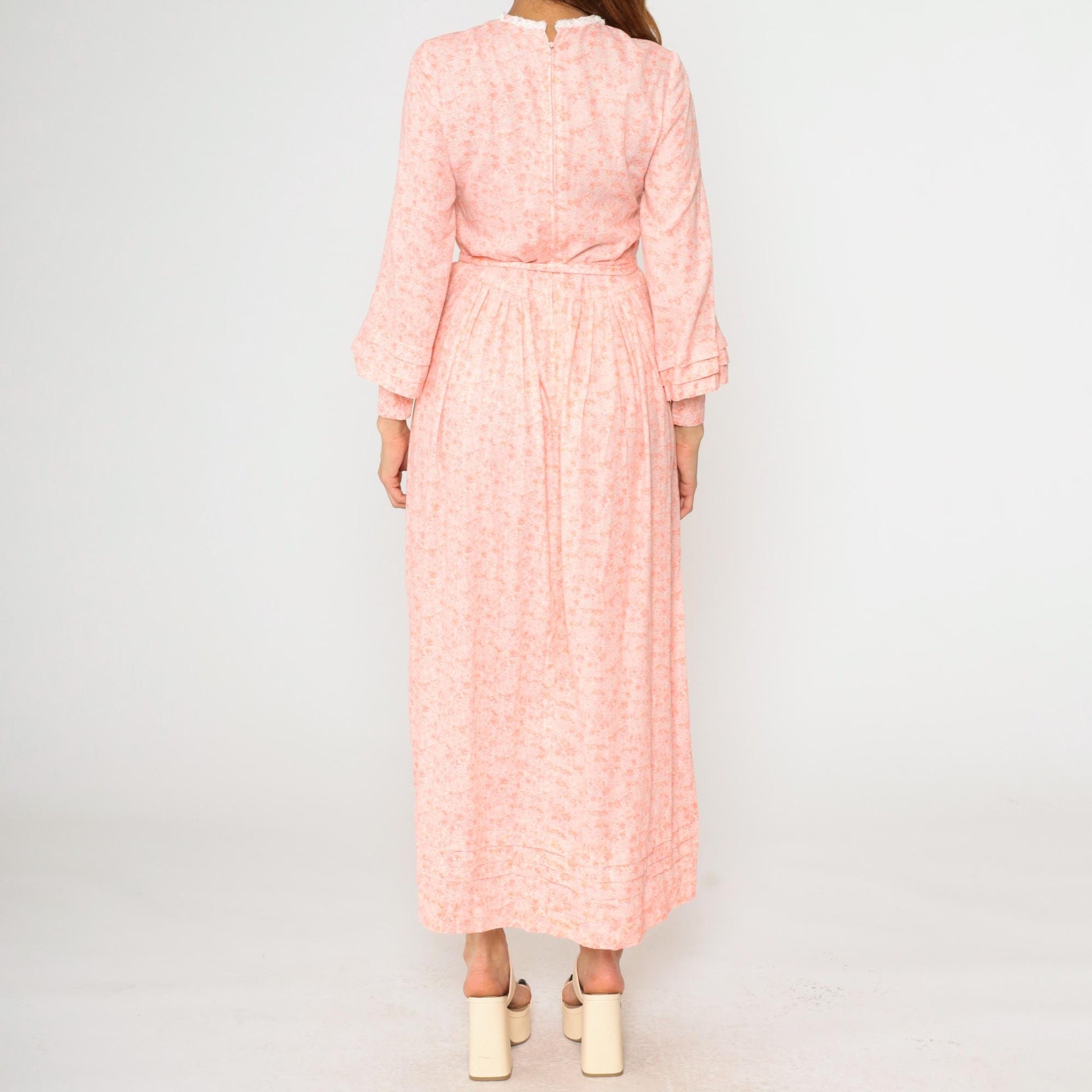 70s Peach Pink Floral Maxi Dress High Waist Long Sleeve Lace Trim Small