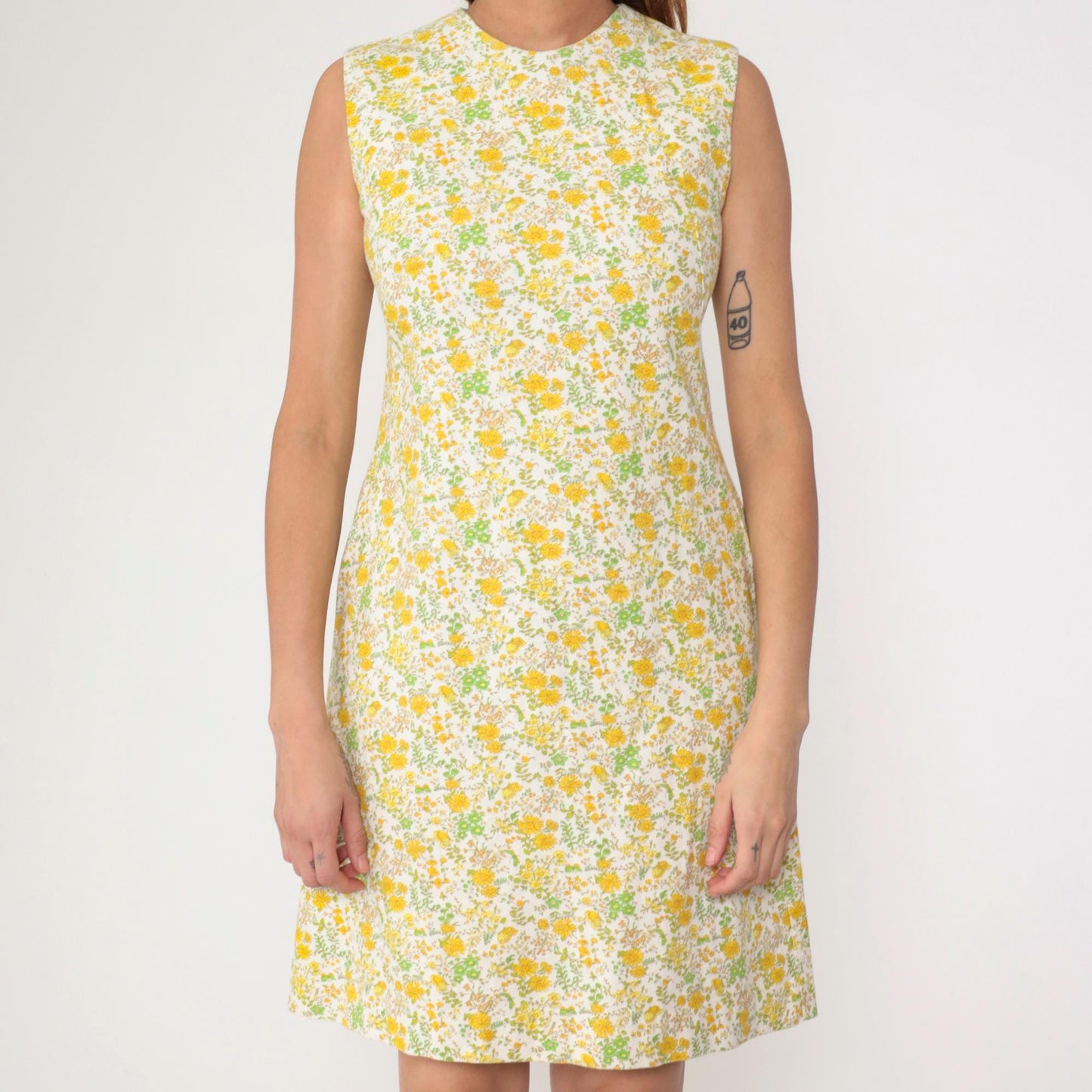 1960s Floral Butterfly Mini Dress White Yellow Sleeveless Sheath Small S
