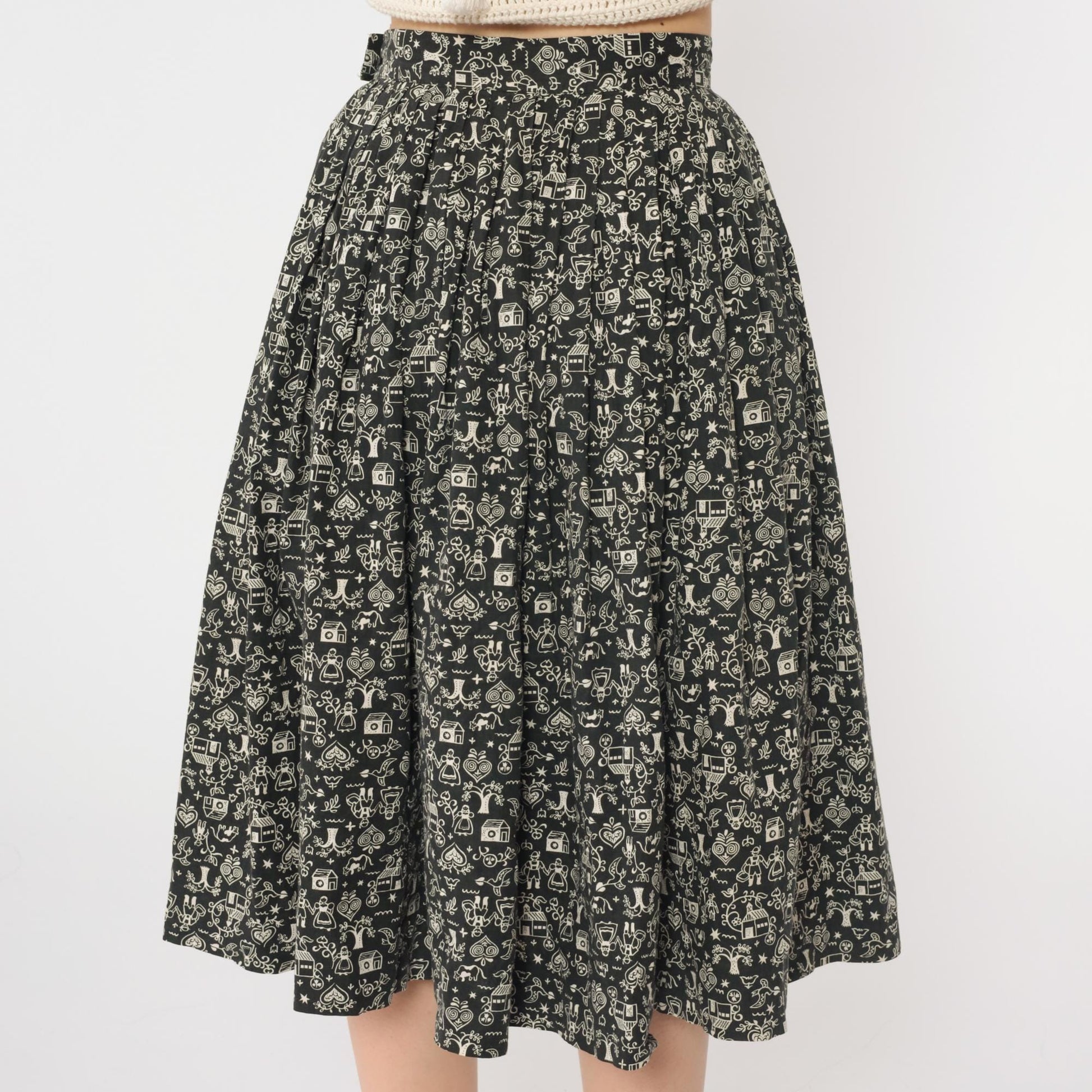 1960s Austrian Folk Circle Skirt Black Cotton Cream Tyrolean Print XS