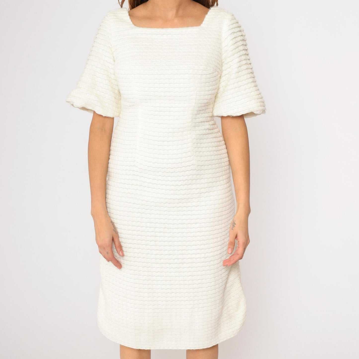 60s White Textured Knit Dress Square Neck Puff Sleeve Sheath Midi Small
