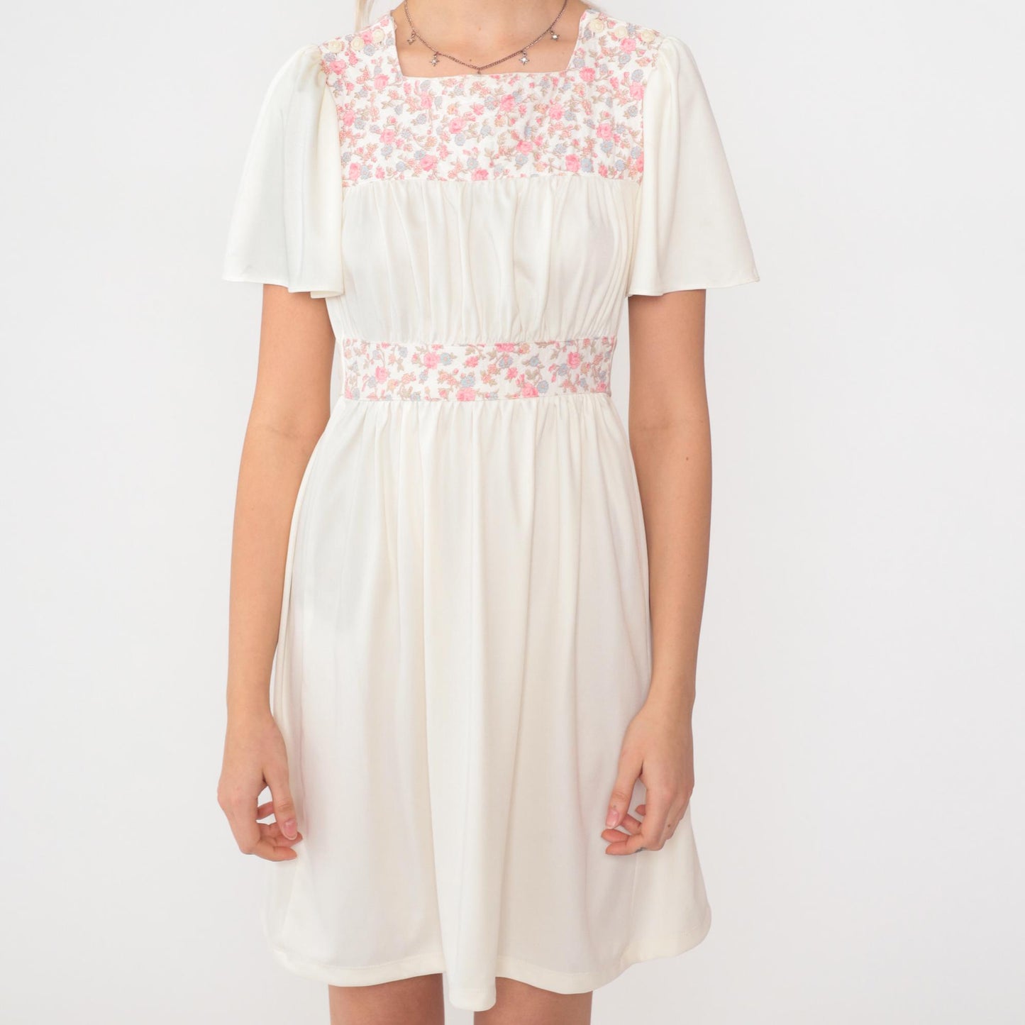 70s White Floral Peasant Mini Dress Flutter Sleeve High Waist Small S