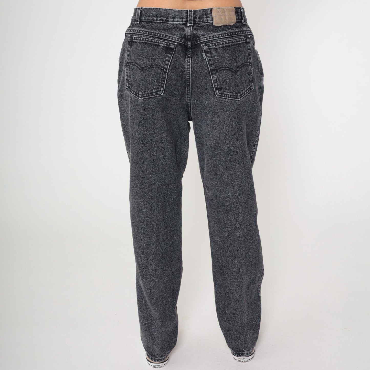 90s Levi's 900 Series High Waist Tapered Jeans Faded Black Denim Large 33x31