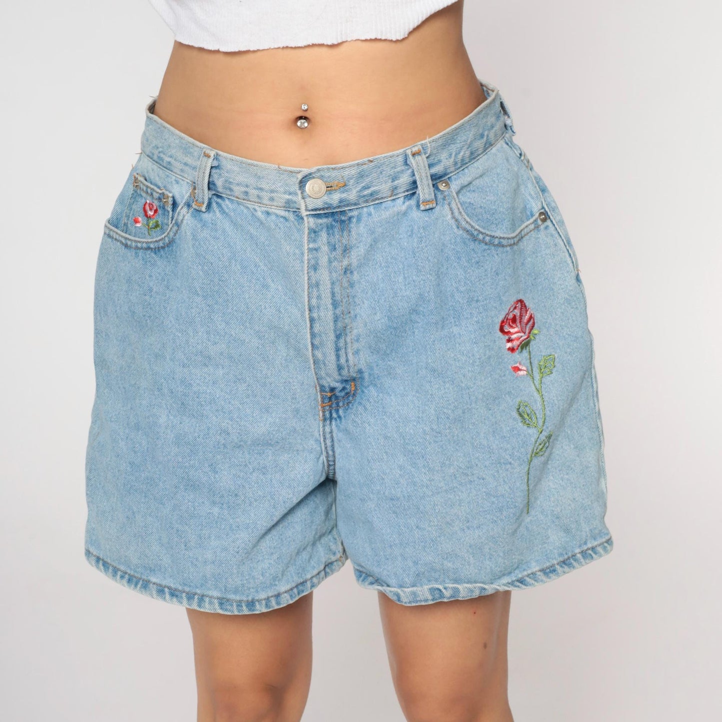 90s Floral Embroidered Blue Denim Shorts High Waisted Jean Shorts Medium
