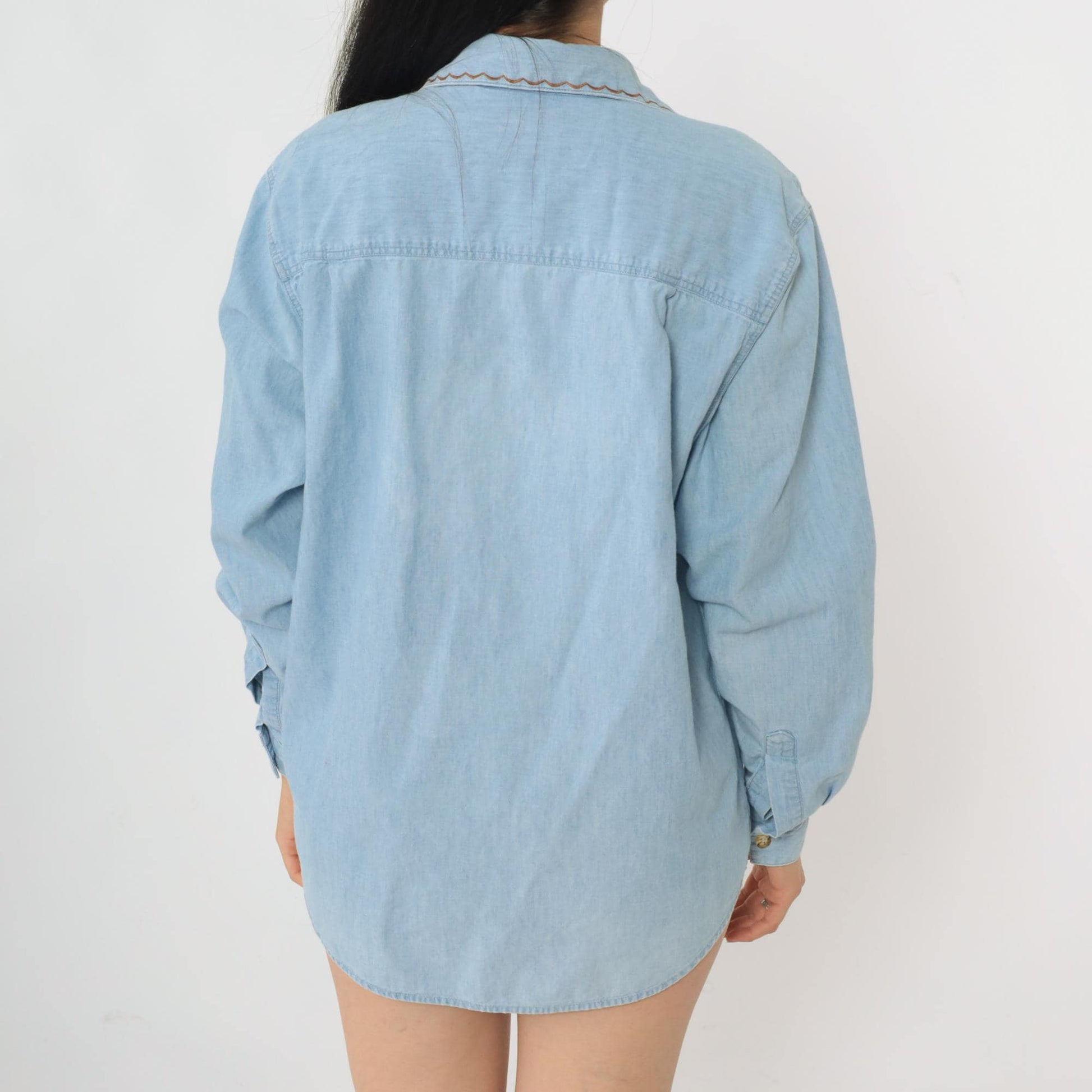 90s Westbound Denim Button Up Shirt Embroidered Sports Design Blue Medium M