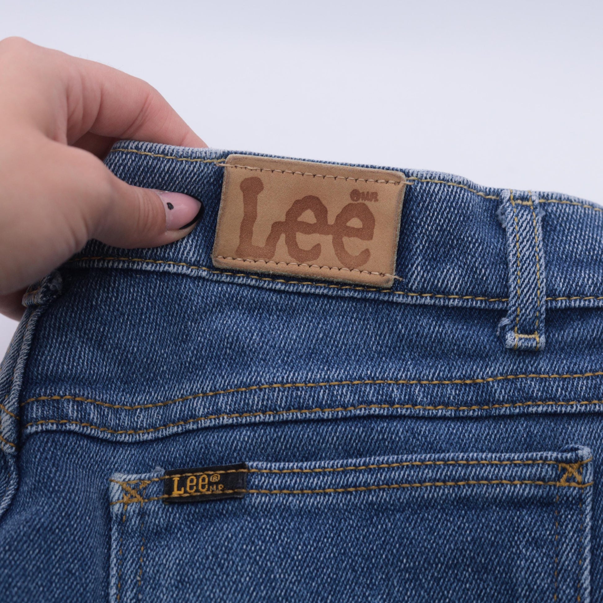 80s Lee Riders High Waisted Mom Jeans Blue Denim Tapered Medium