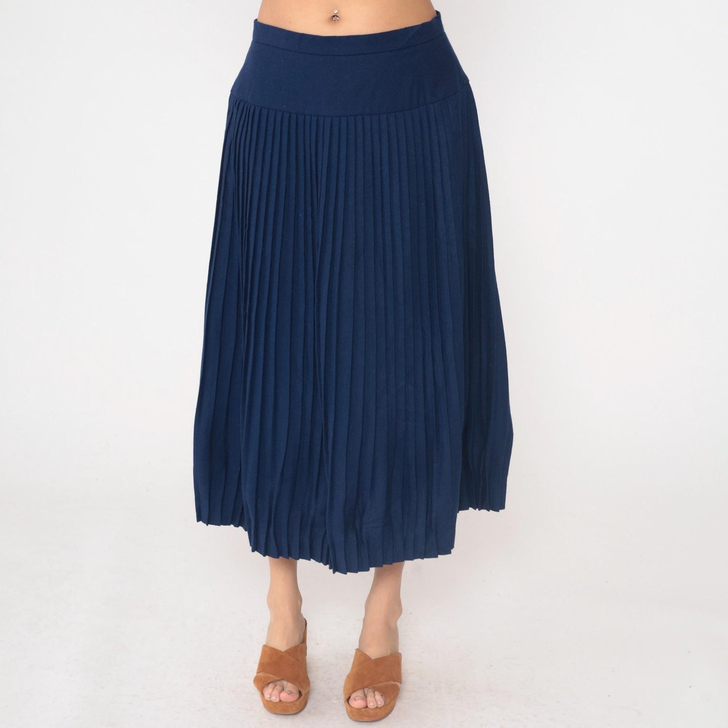 80s Saks Fifth Avenue Navy Wool Pleated Midi Skirt High Waisted Medium