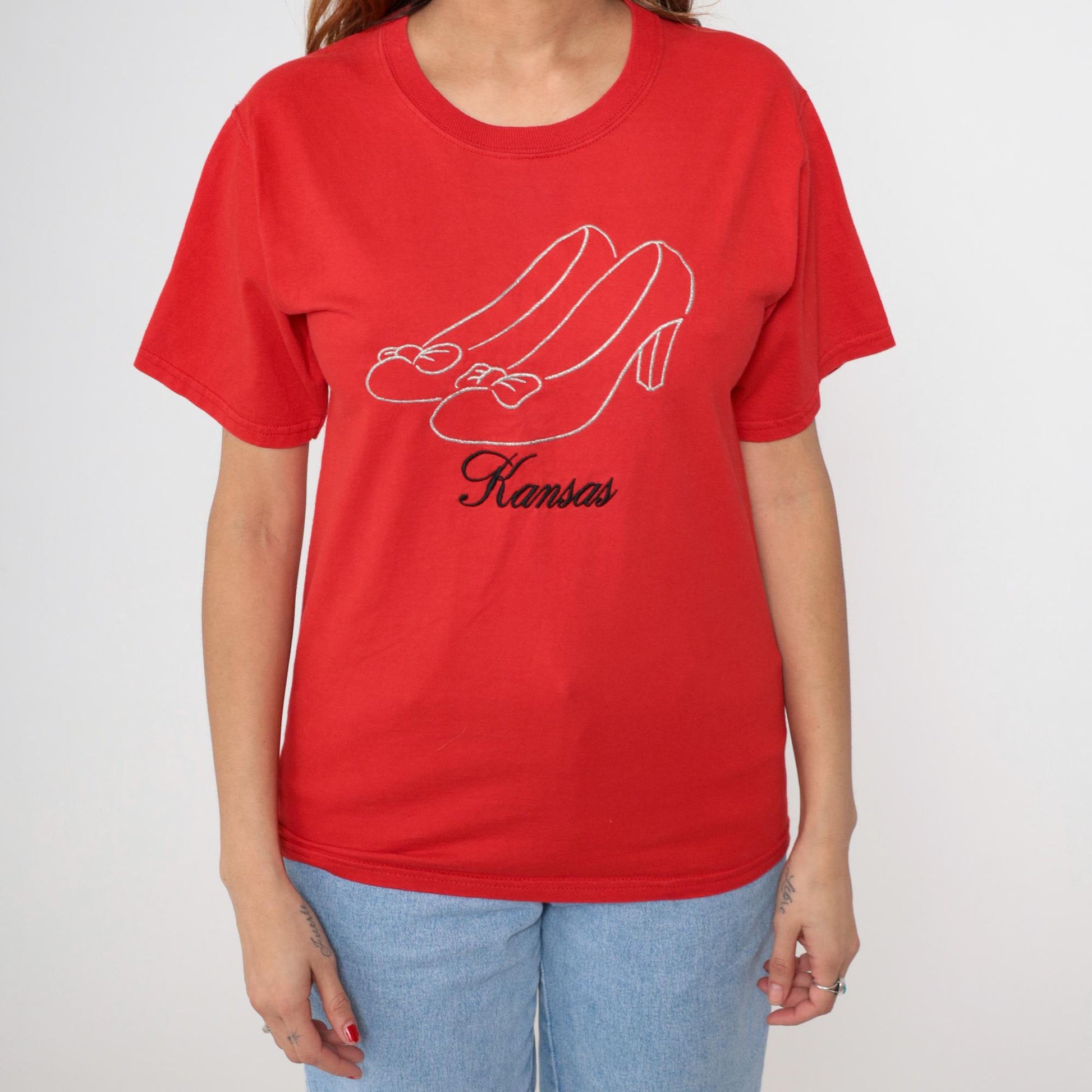Y2K Kansas Dorothy Shoes Graphic T-Shirt Red Cotton Small