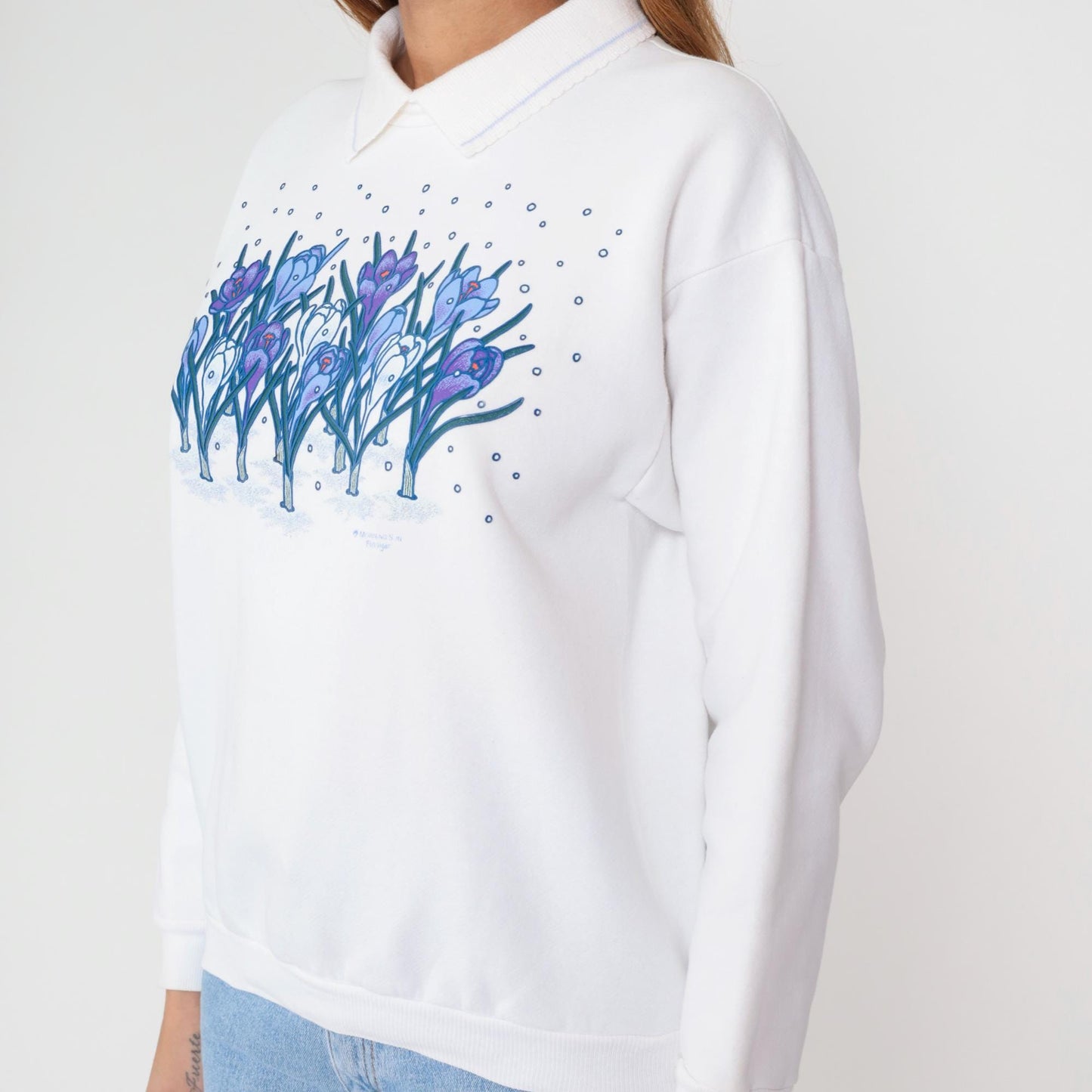 90s White Floral Puff Paint Collared Sweatshirt Medium M