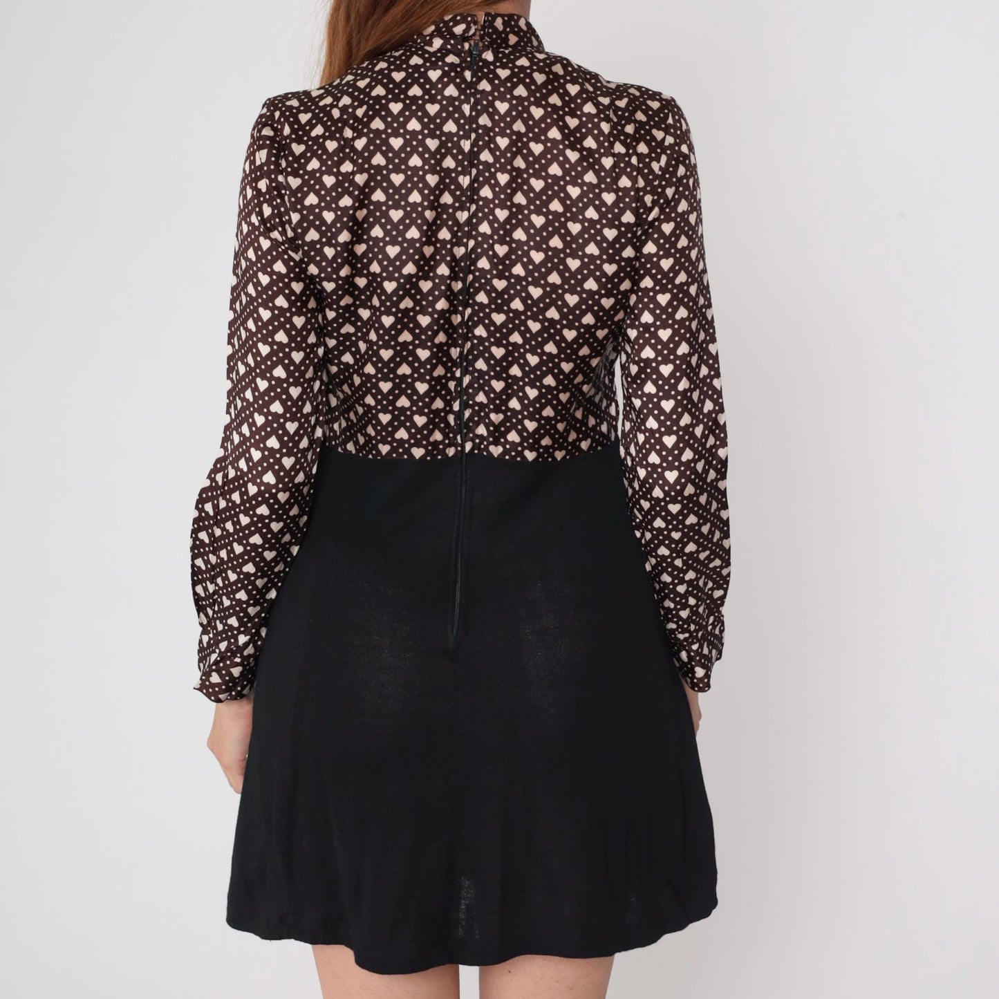 60s Heart Print Mini Dress Brown Pink Mock Neck Long Sleeve Medium M