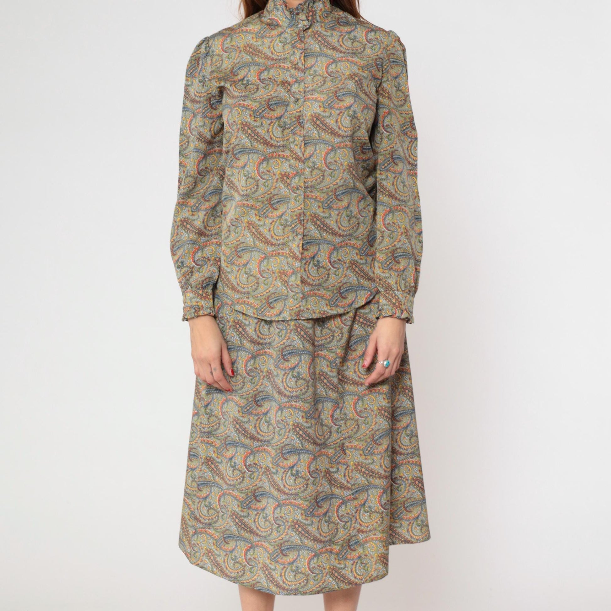 70s The Villager Paisley Two Piece Set Sage Green Blouse Midi Skirt Small