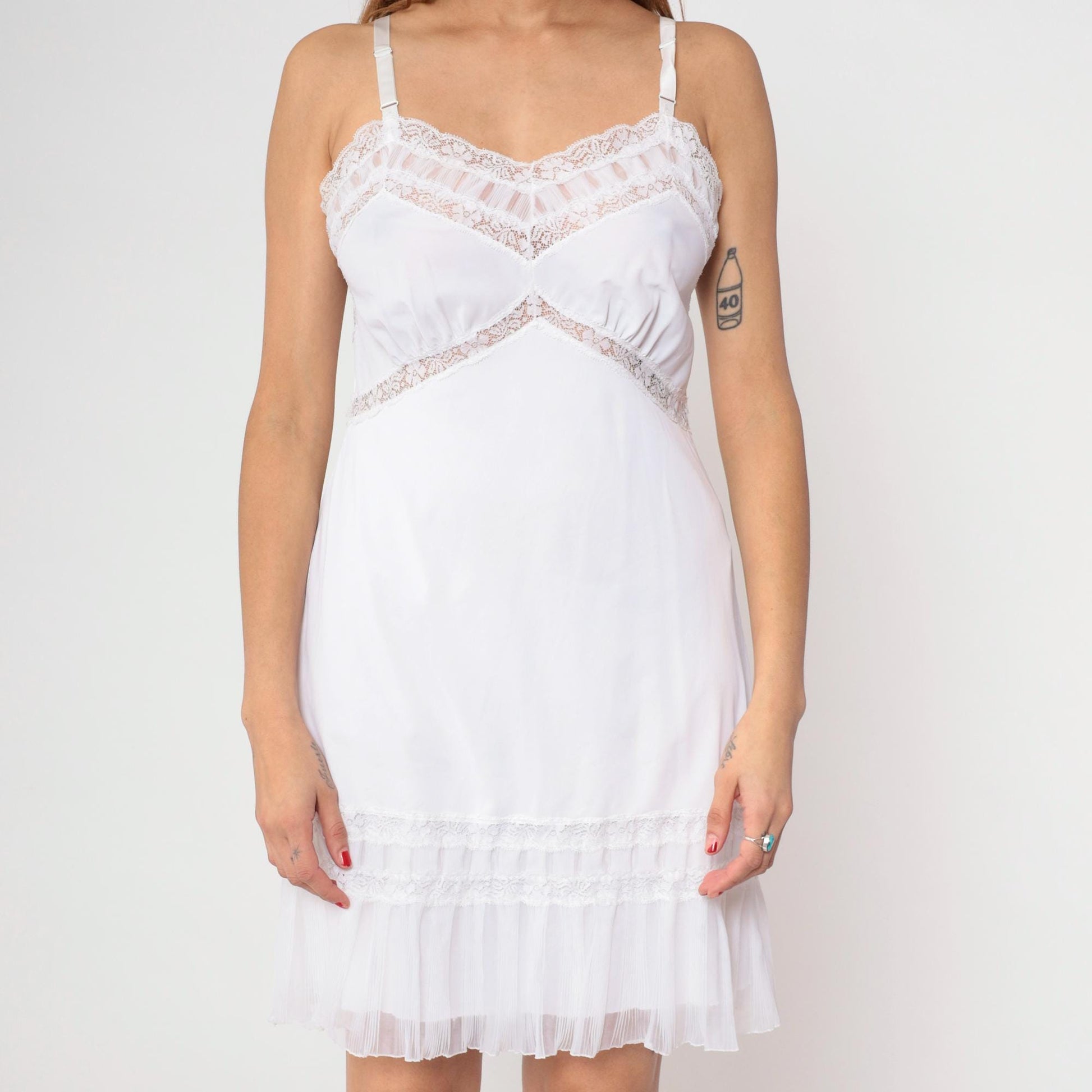 70s White Slip Dress Embroidered Lace V-Neck Empire Waist Spaghetti Strap Mini Medium