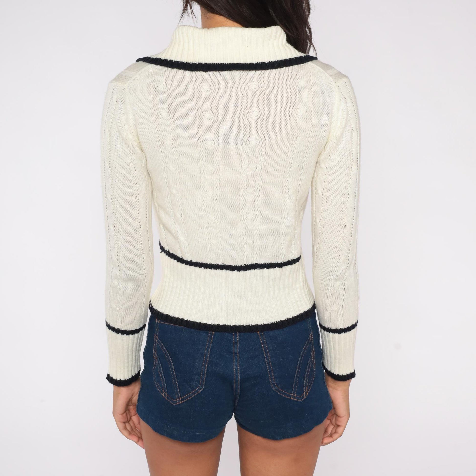 70s White Cable Knit Zip Cardigan Black Trim Collared Small