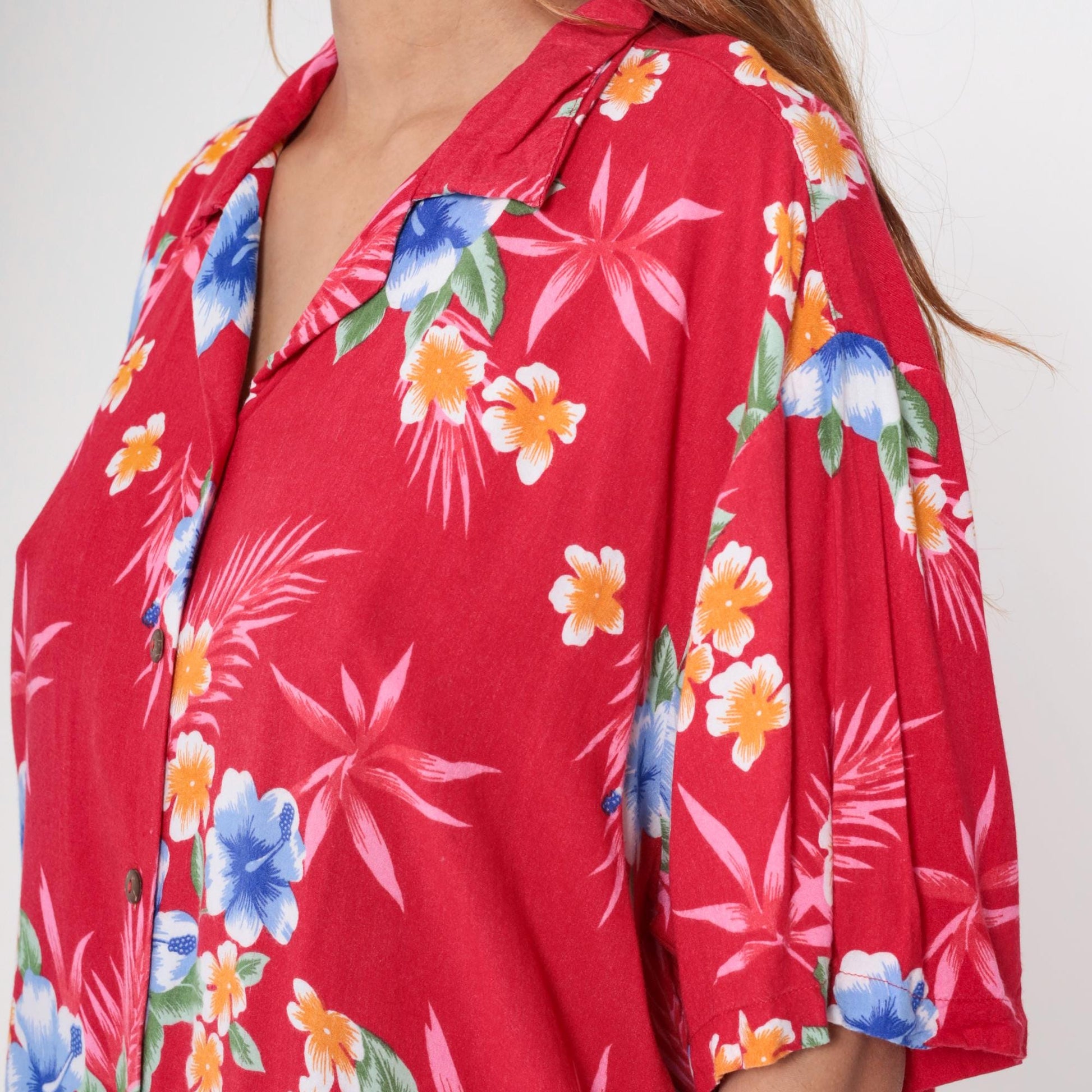 90s Red Tropical Floral Hawaiian Shirt Button-Up Rayon Blouse XL