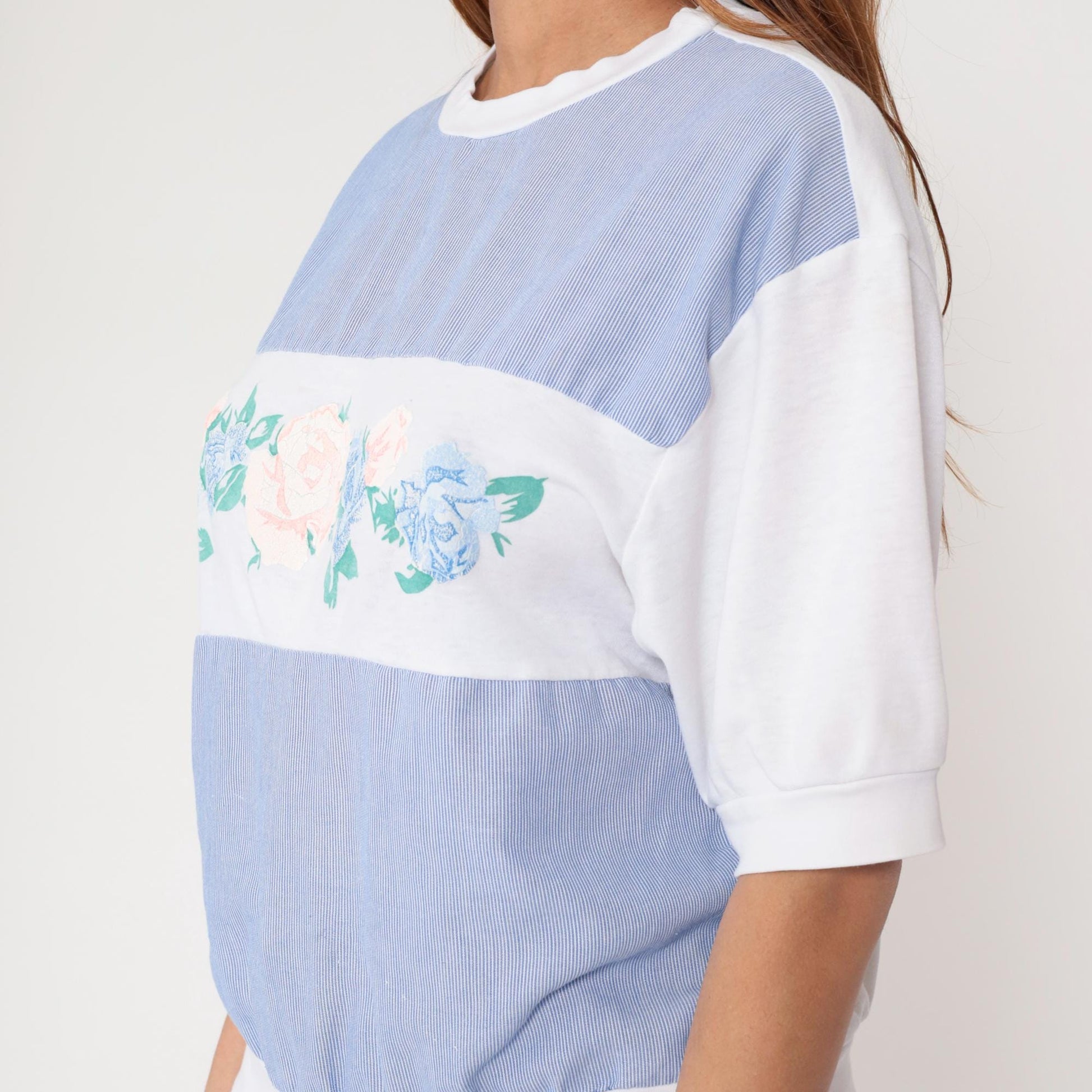 90s Floral Stripe Knit Top White Blue Pink Rose Print Ribbed Medium M
