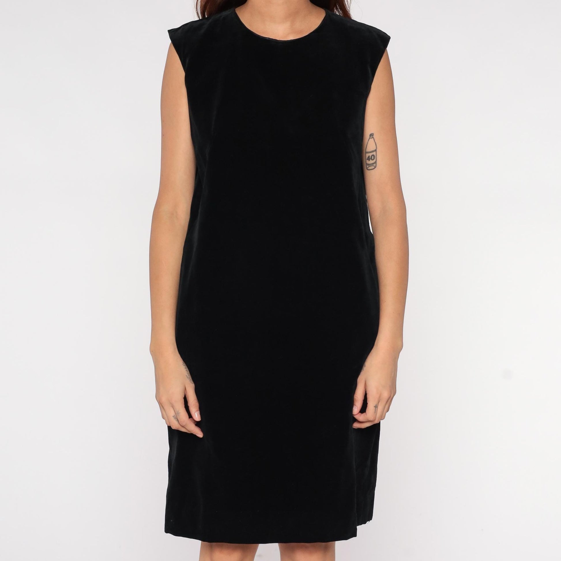 1970s Black Velvet Mini Dress Sleeveless Crew Neck Back Zip Medium M
