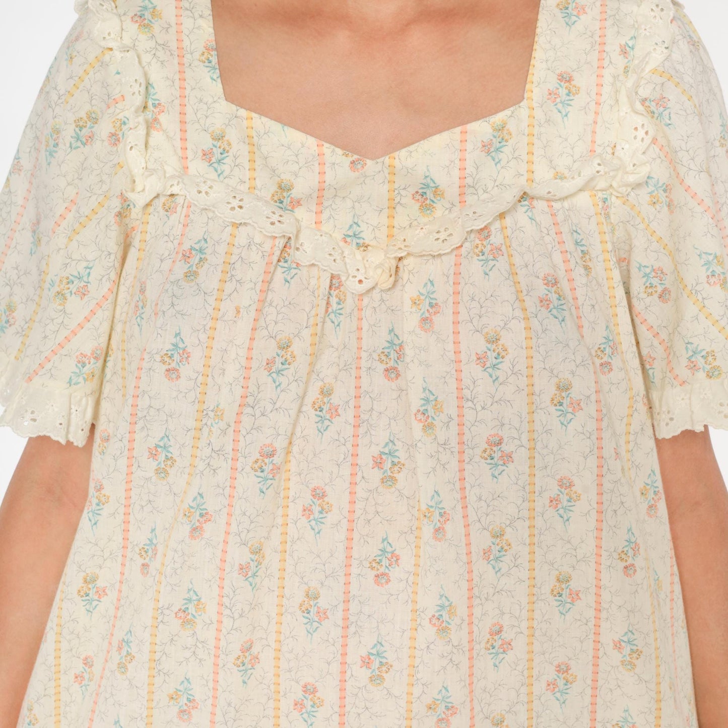70s Kamehameha Hawaiian Mini Dress Cream Floral Empire Waist Eyelet Ruffle Large