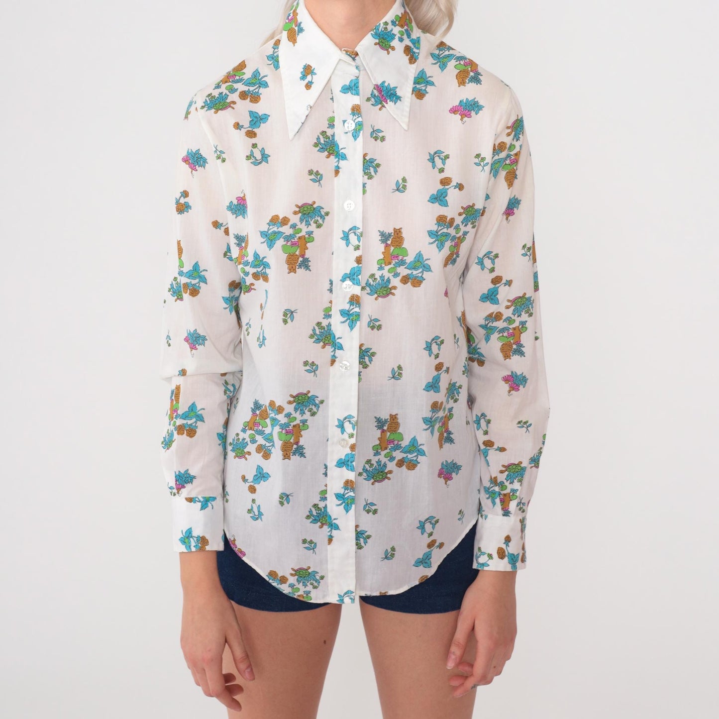 70s Animal Print Button Down Shirt Owl Turtle White Cotton Small S