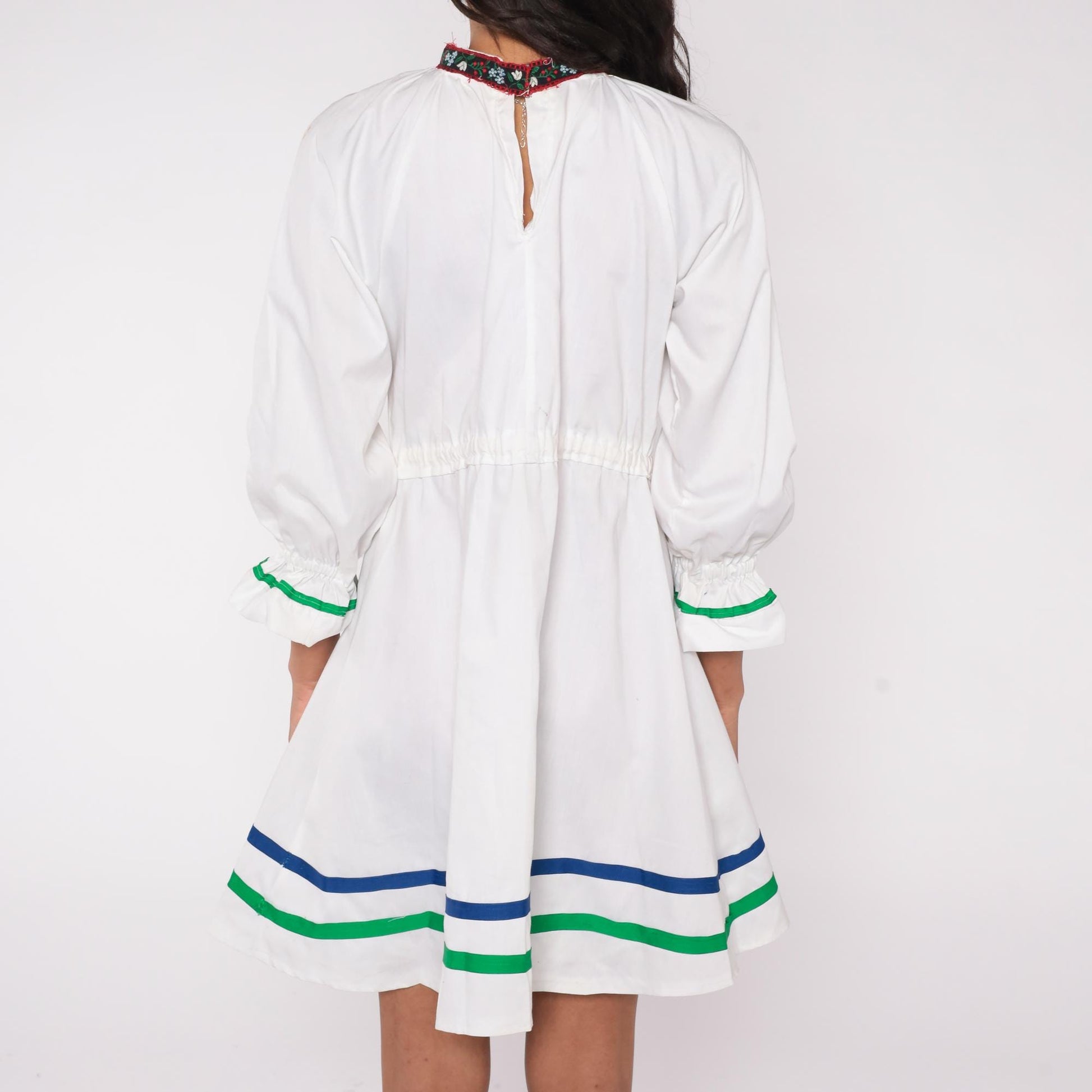 60s White Floral Trim Long Sleeve Fit Flare Mini Dress Green Blue Ribbon Medium Large