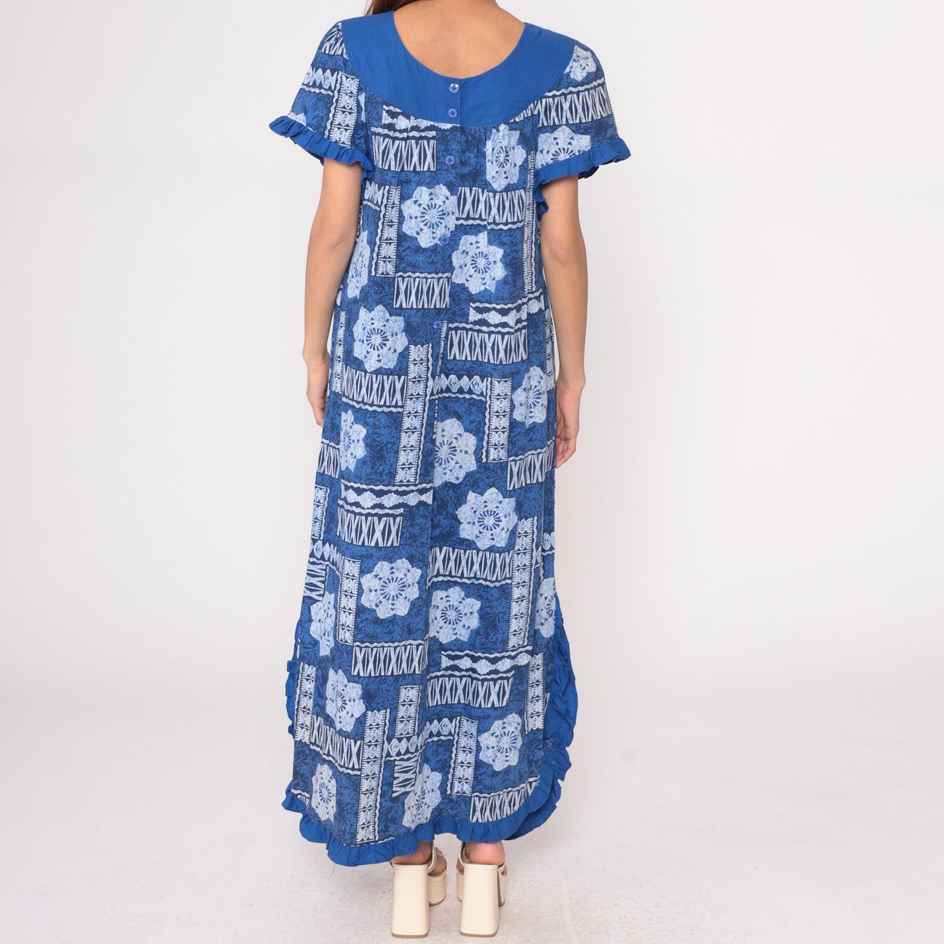 80s Blue White Geometric Tribal Maxi Dress Flutter Sleeve Scoop Neck Medium