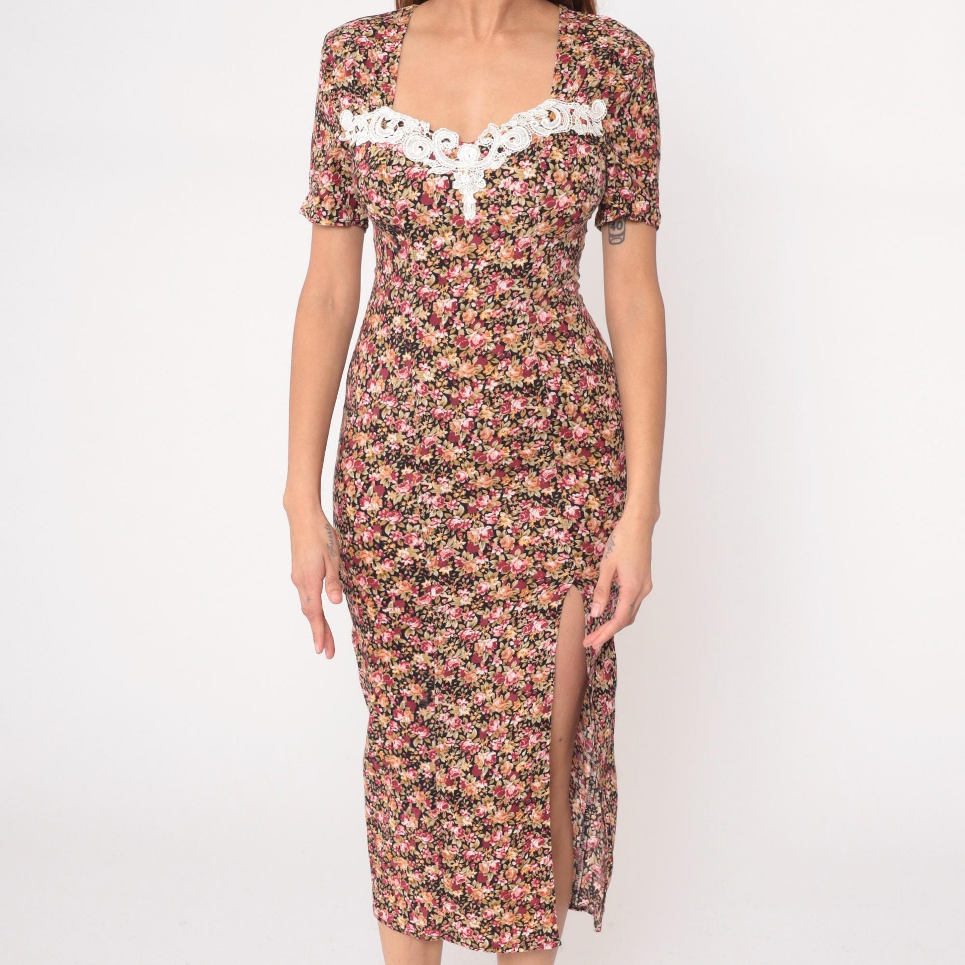 90s Floral Midi Dress Sweetheart Neckline Lace Trim Black Pink Small S