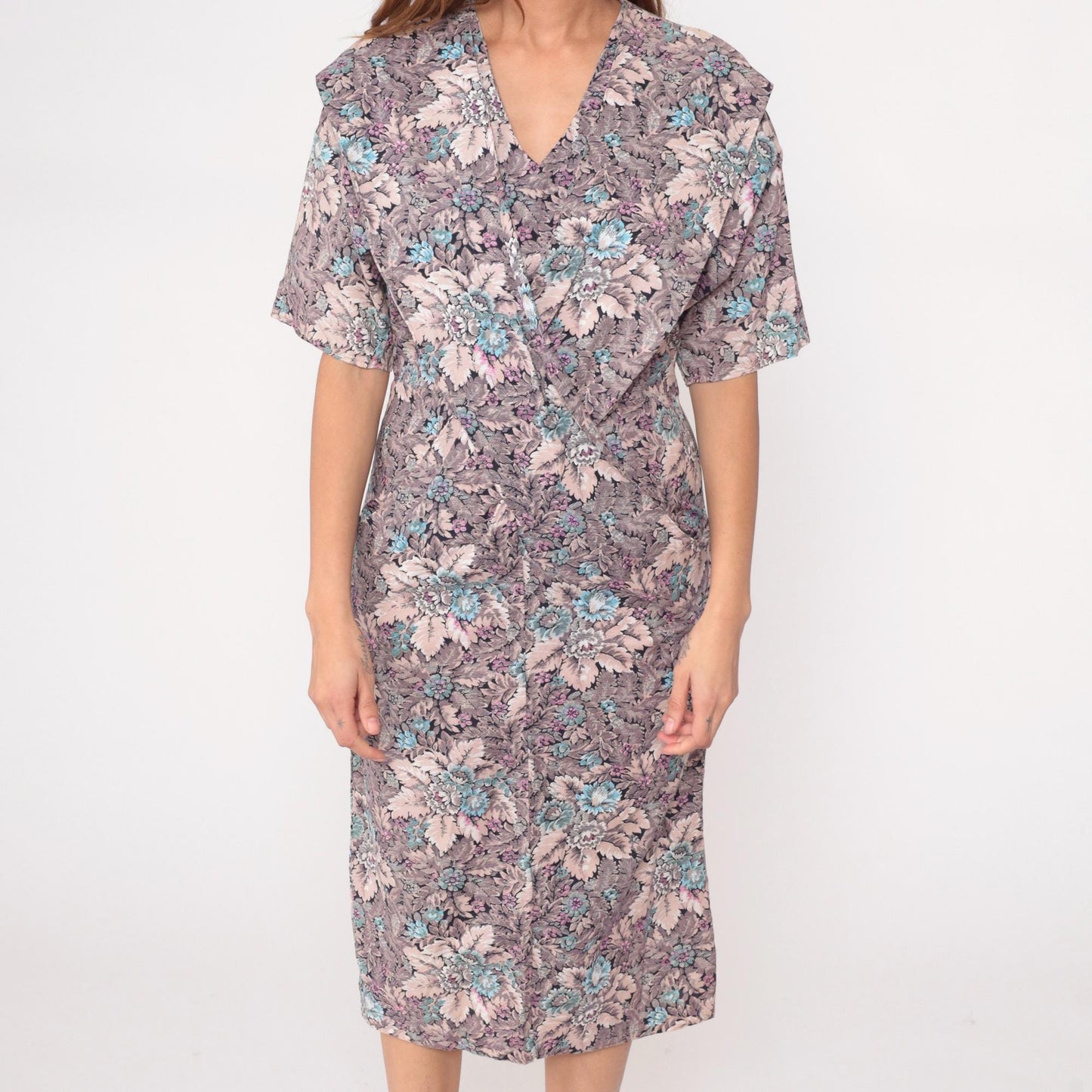 90s Pea Patch Floral Knee-Length Dress V-Neck Cotton Grey Medium