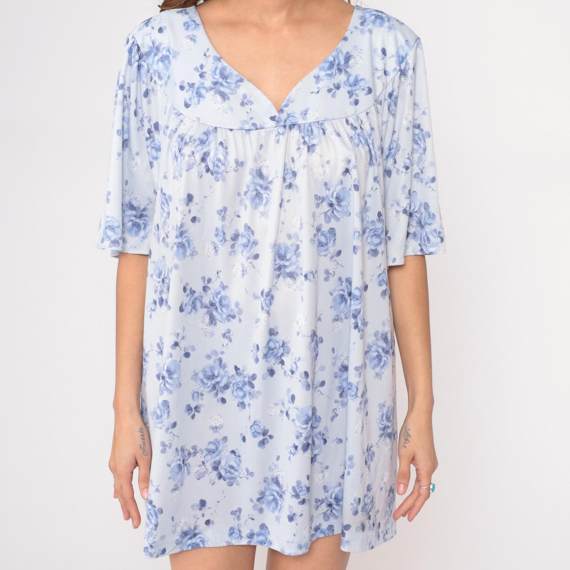 90s Blue Floral Nightgown White Peter Pan Collar Short Sleeve Plus Size XXL