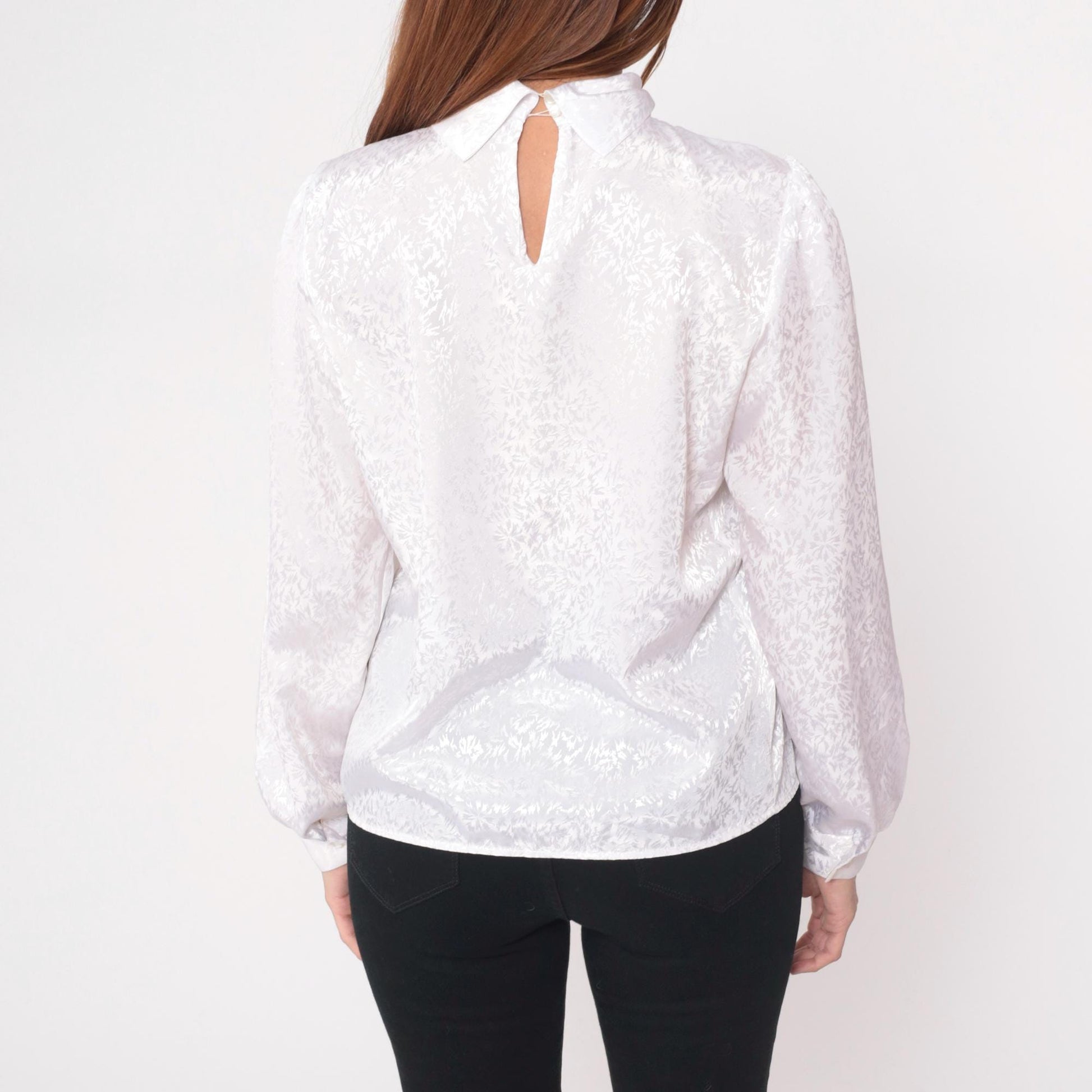 90s White Mock Neck Blouse Keyhole Back Pleated Front Medium M