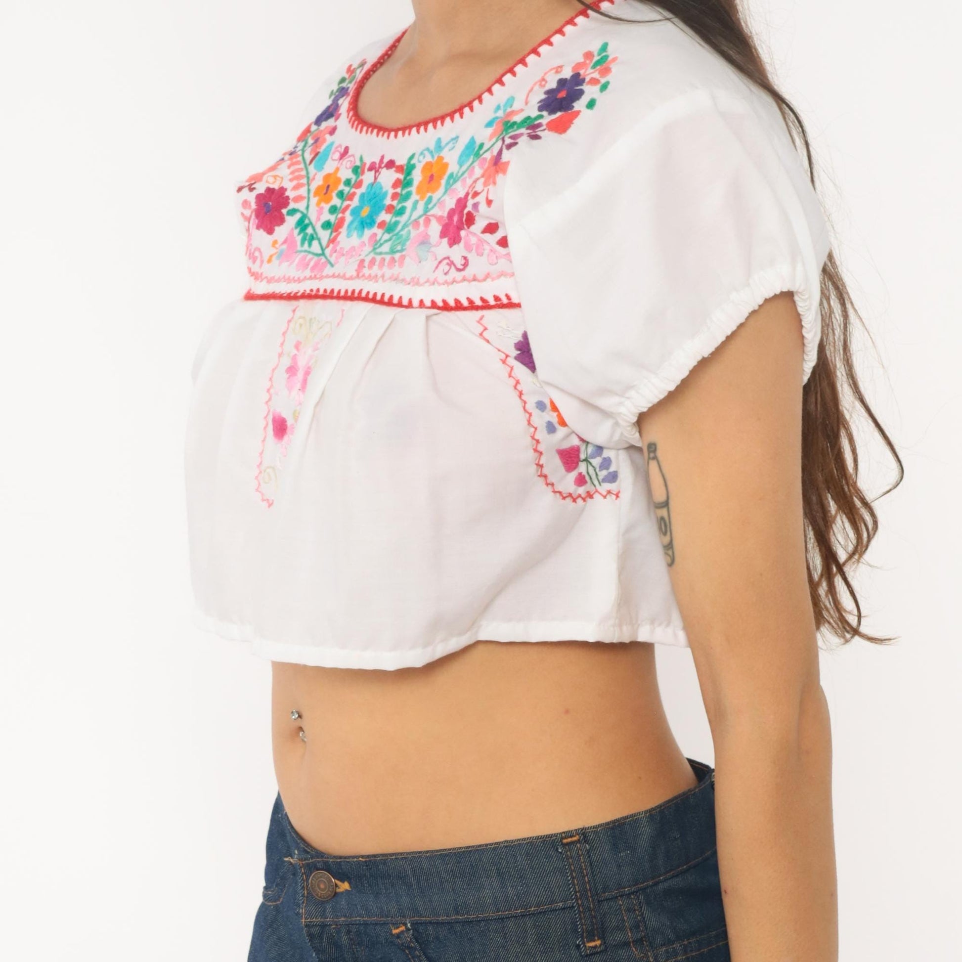 90s Mexican Embroidered Crop Top White Cotton Floral Huipil Small