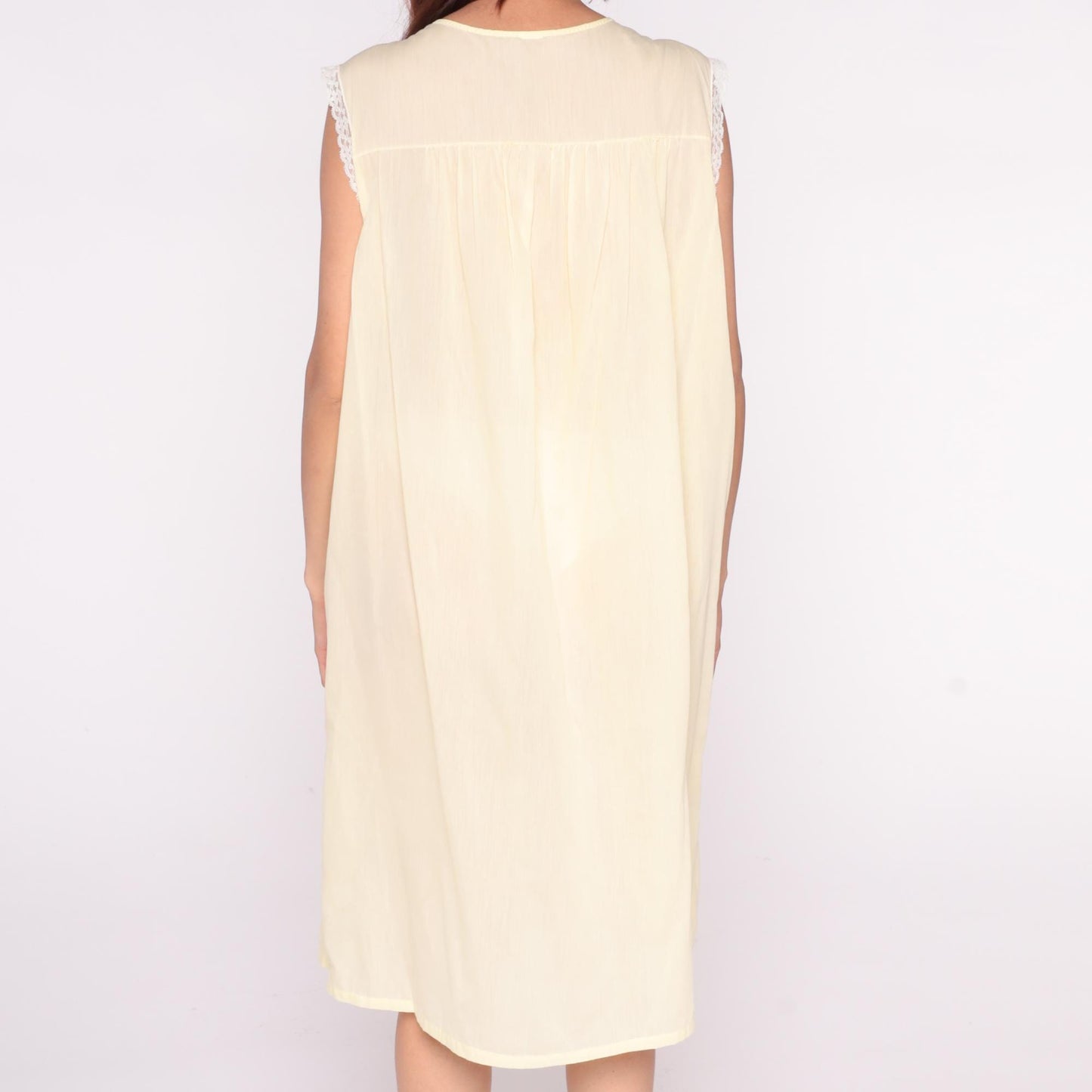 80s Pale Yellow Nightgown Empire Waist Lace V-Neck Babydoll Medium Large