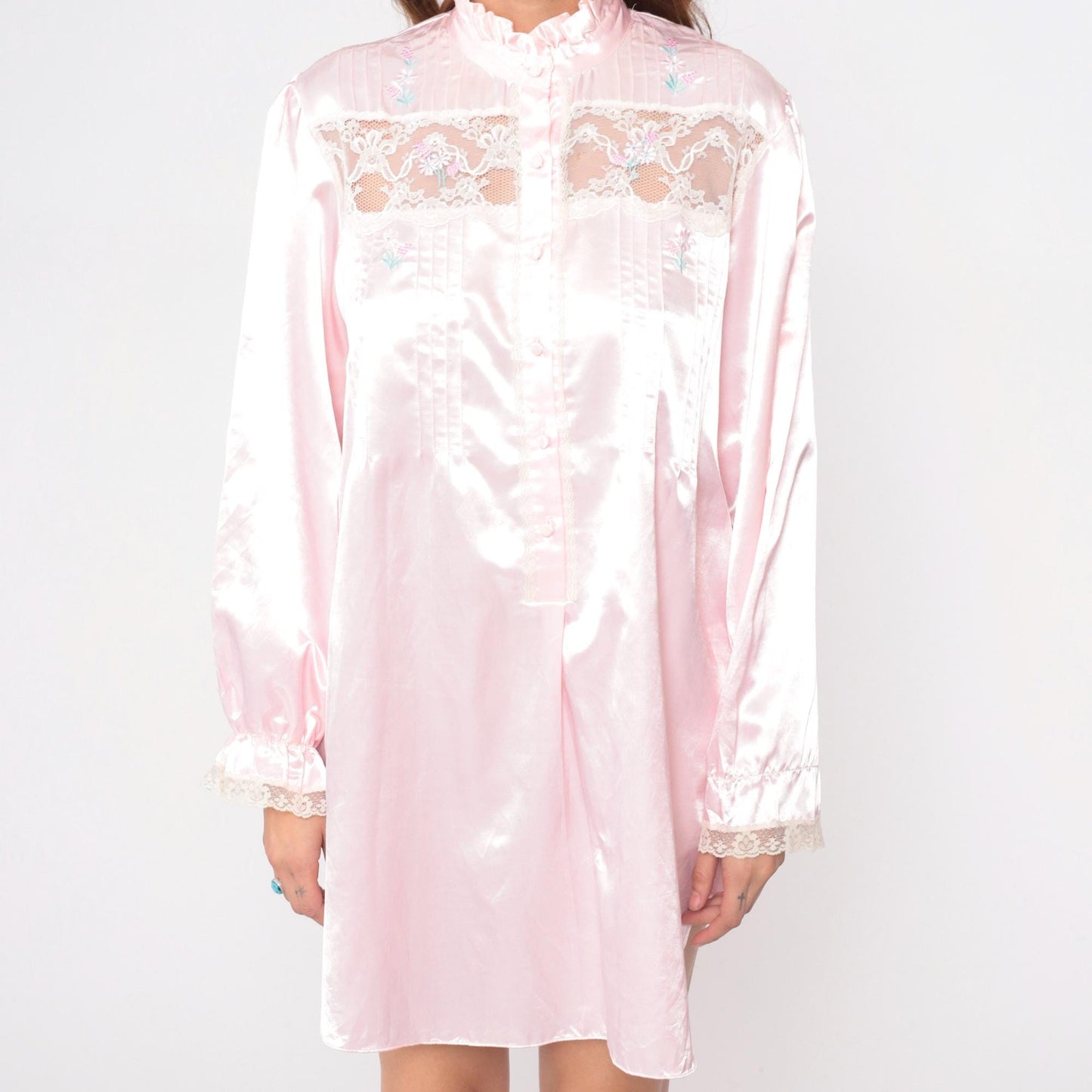 90s Pink Satin Nightgown Jodie Ardebn Embroidered Floral Ruffle Sleeve Medium