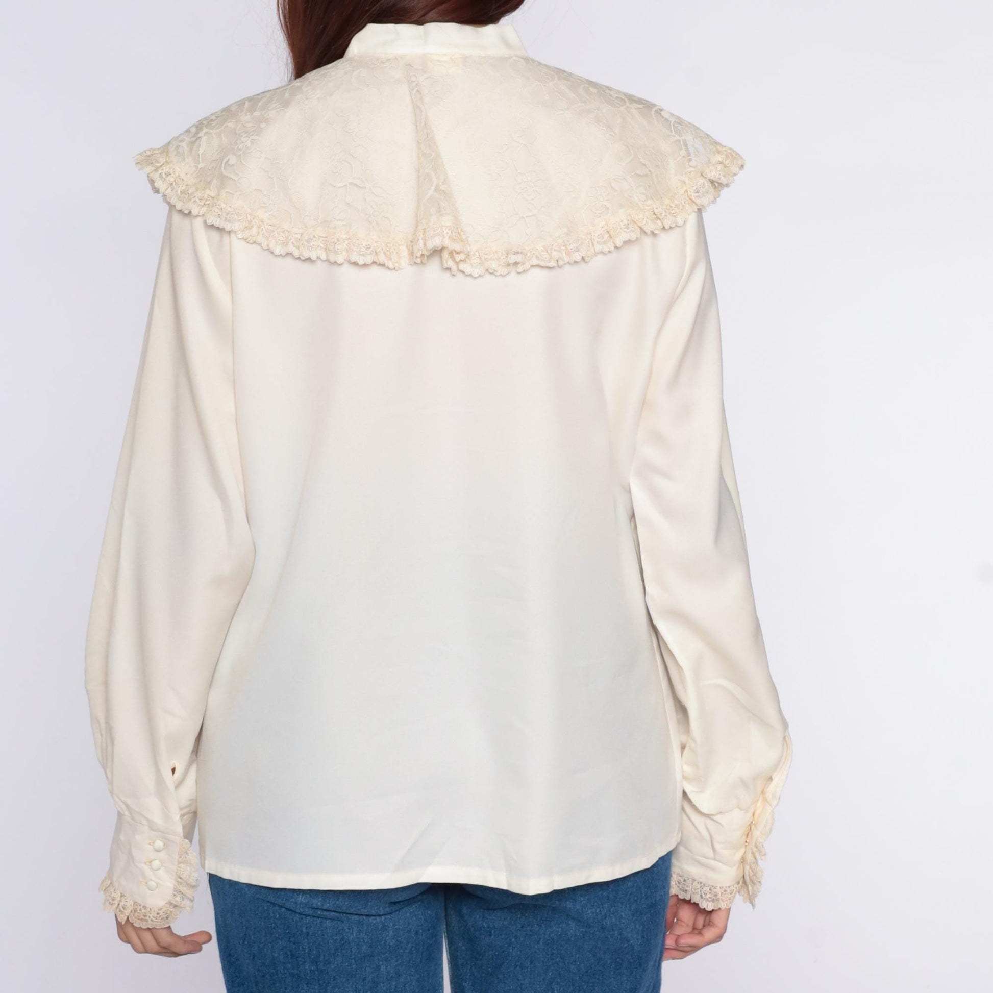 70s Elles Belles Cream Lace Blouse Pussy Bow Tie Neck Large L