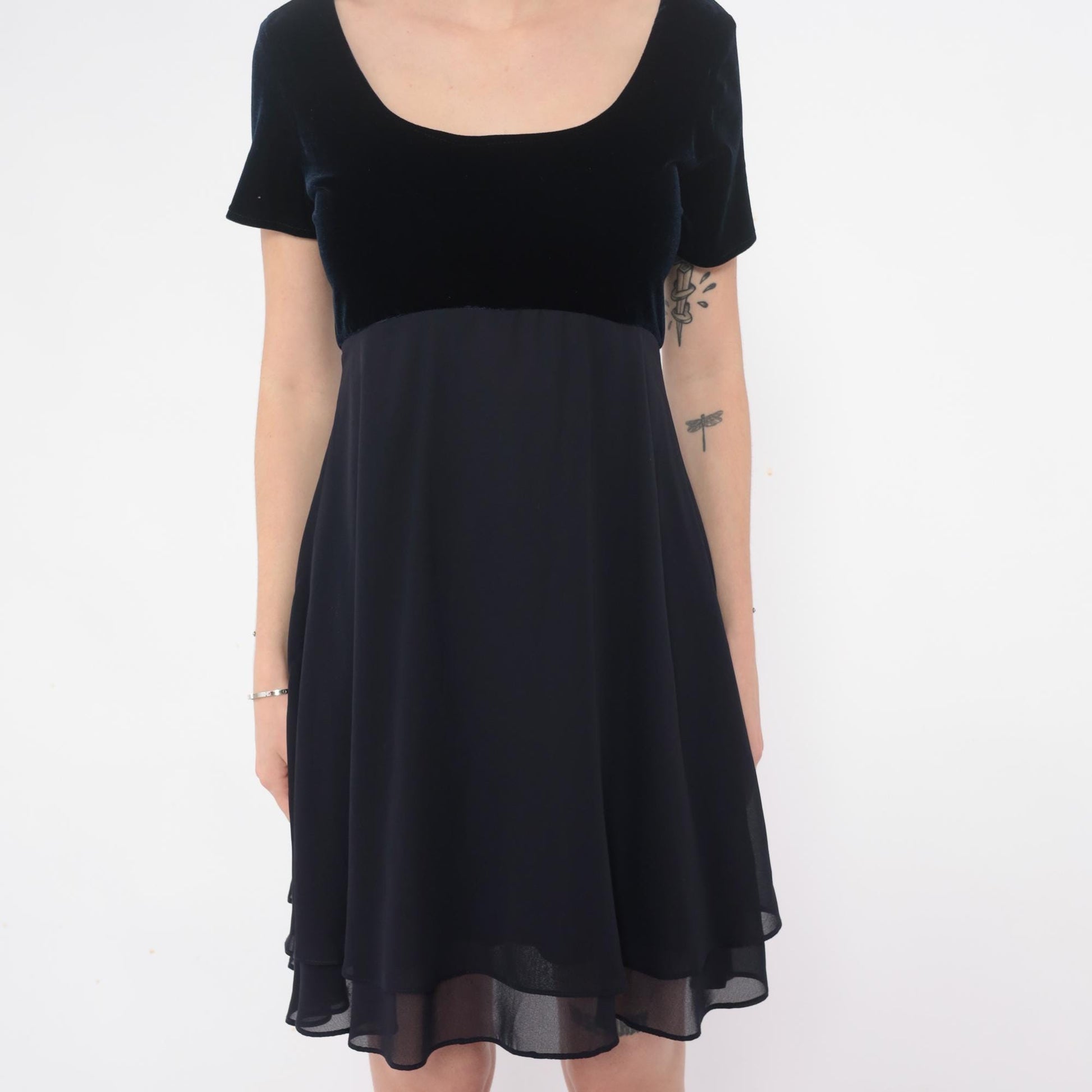 90s Dark Blue Velvet Mini Dress Empire Waist Short Sleeve Medium M