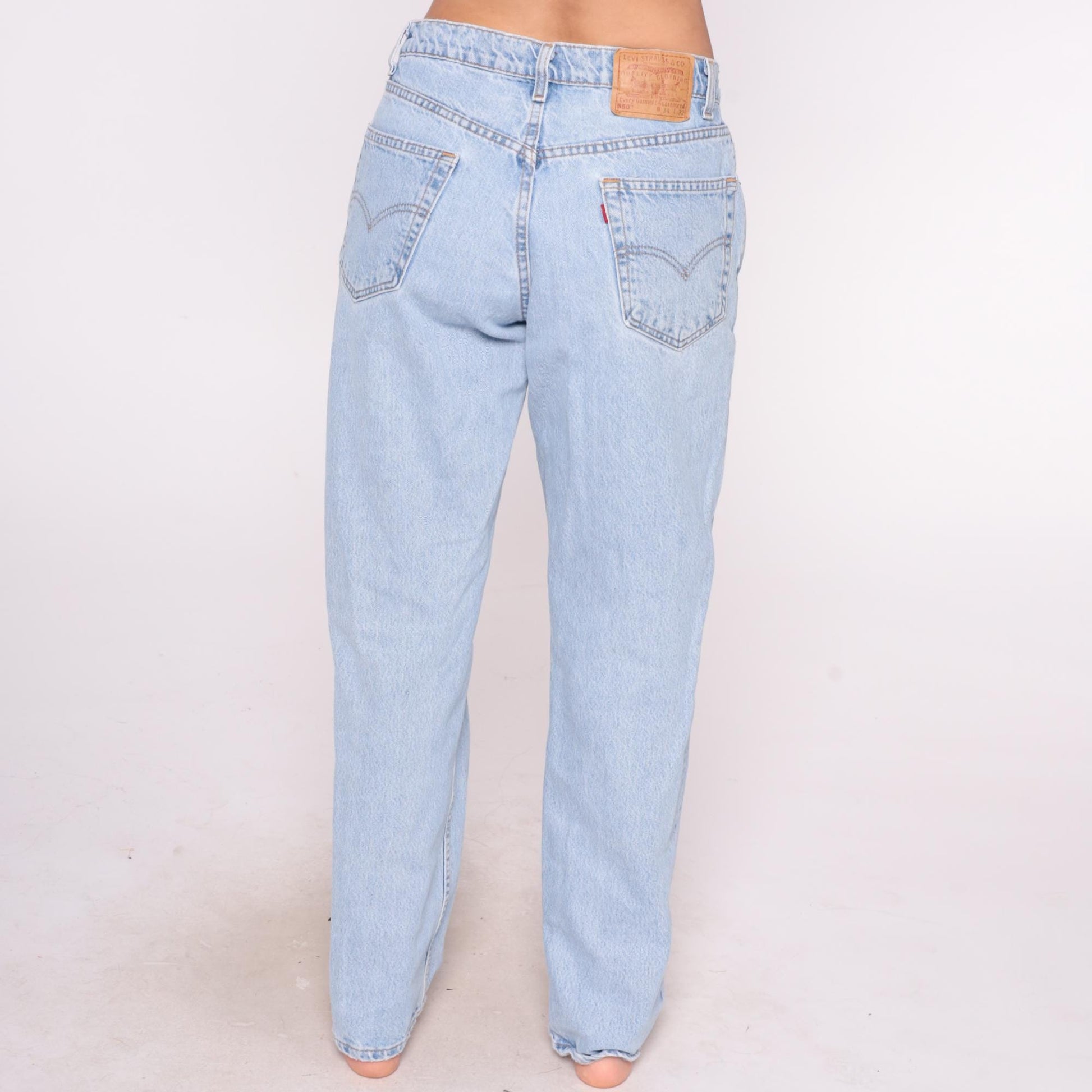 90s Levi's 550 Light Wash High Rise Mom Jeans Straight Leg 34x32