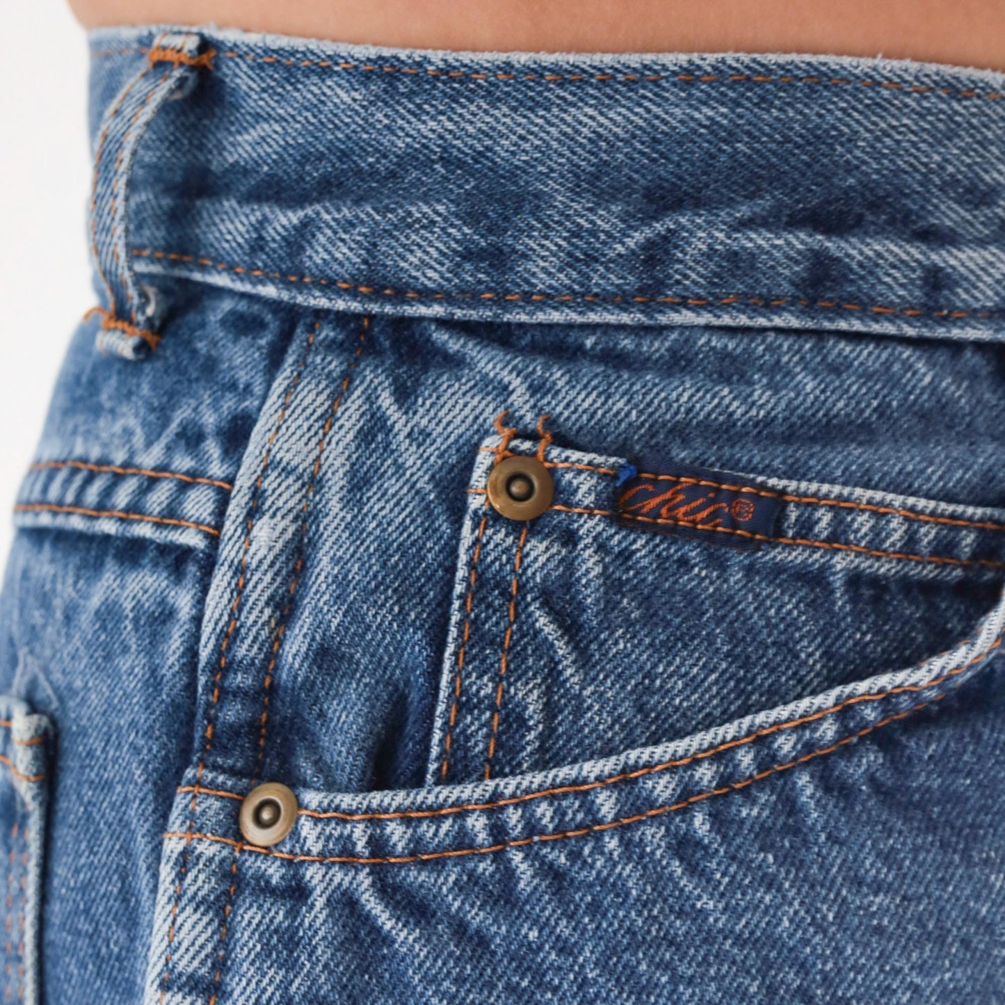 90s Chic High-Waisted Straight Leg Jeans Medium Blue Denim Medium M