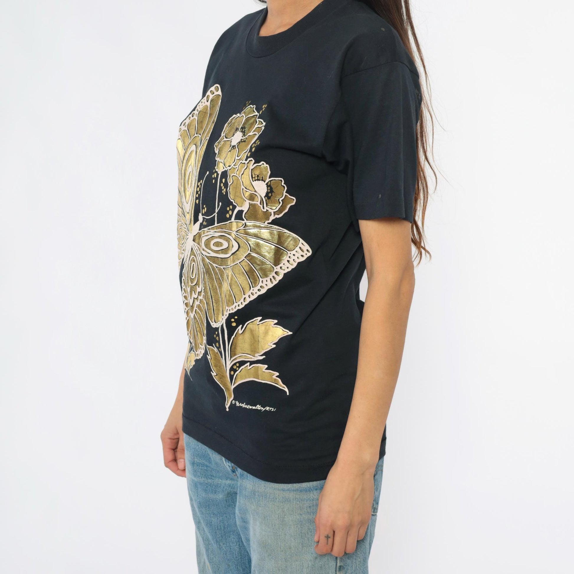 90s Gold Butterfly Floral Graphic T-Shirt Black Screen Stars Best Medium