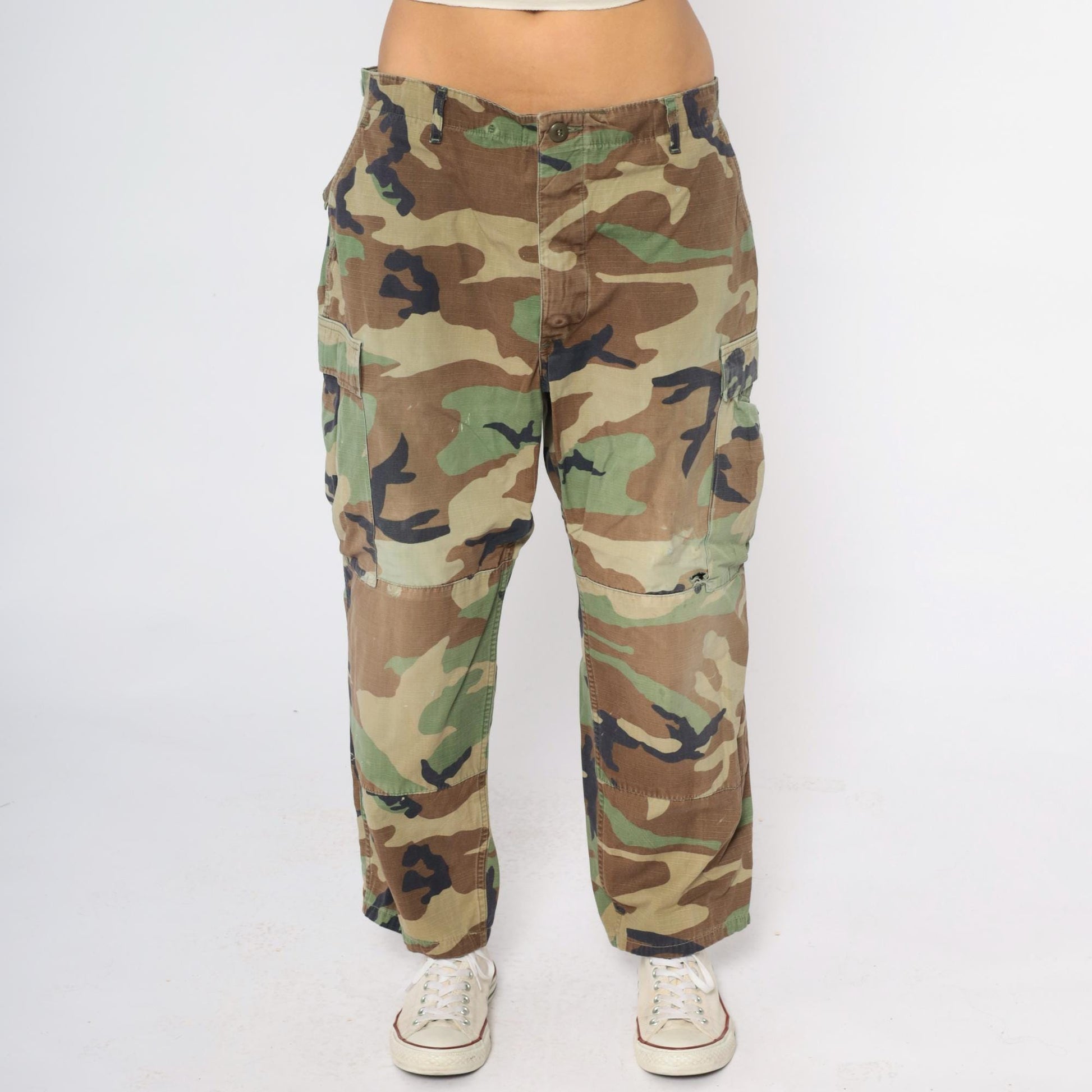 90s Lavas Industries Woodland Camo Cargo Pants Small